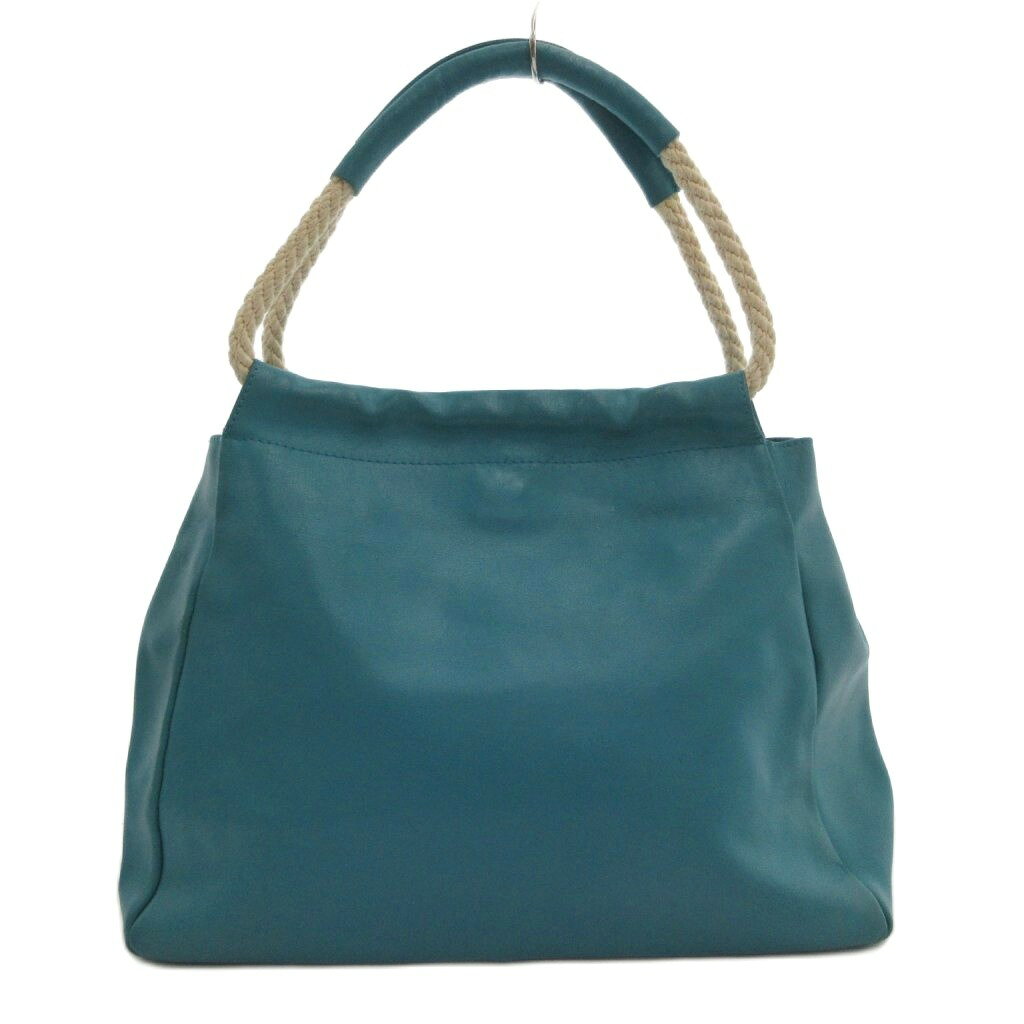 【中古】フルラ FURLA トートバッグ レザー調 ロープハンドル ターコイズブルー /IB ■GY09 レディース 【ベクトル 古着】 260913ブランドフルラ FURLA実寸サイズ持ち手の長さ：42cm　ヨコ：31cm　タテ：27cm　マチ：12cm　ショルダーの長さ：-cm　　色ターコイズブルー仕様・内ポケット×1状態・全体的にスレやキズ、汚れあり ※全体的に中古品としての使用感とダメージがありますが、通常使用には支障のない商品です。 掲載写真や記載内容をご確認いただき、ご理解の上ご購入ください。付属品付属品なし、写真に写っている物が全てです。備考こちらのお品物は店舗で保管しておらず、店頭販売出来かねます。（※お取り寄せも出来かねます）商品のお問い合わせの回答を休止しております。＊各商品ページの商品詳細等をご確認の上ご購入ください。【中古】フルラ FURLA トートバッグ レザー調 ロープハンドル ターコイズブルー /IB ■GY09 レディース 【ベクトル 古着】 260913状態ランク　”B”詳細については、下記および「状態ランクについて」ページをご覧ください。未使用・新品の商品ほぼ新品同様の商品使用感が少なく、かなり状態の良い商品使用感はあるが、傷や汚れの少ない商品使用感の他、傷や汚れが見られる商品かなり大きな傷みがある難あり商品※S〜CランクはUSED品となりますので、使用感をご理解の上でご入札下さい。状態ランクについてinformationブランドフルラ FURLA実寸サイズ持ち手の長さ：42cm　ヨコ：31cm　タテ：27cm　マチ：12cm　ショルダーの長さ：-cm　　色ターコイズブルー仕様・内ポケット×1状態・全体的にスレやキズ、汚れあり ※全体的に中古品としての使用感とダメージがありますが、通常使用には支障のない商品です。 掲載写真や記載内容をご確認いただき、ご理解の上ご購入ください。付属品付属品なし、写真に写っている物が全てです。備考こちらのお品物は店舗で保管しておらず、店頭販売出来かねます。（※お取り寄せも出来かねます）商品のお問い合わせの回答を休止しております。＊各商品ページの商品詳細等をご確認の上ご購入ください。本商品は一点物です他サイトや店舗にて販売している商品です。多少のお時間差にて欠品になることもございます。予めご了承頂ますようお願い致します。ベクトル・サイズガイドはこちらこの商品と同じブランドの商品を見る