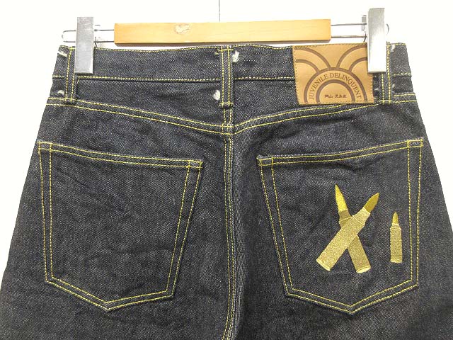 【中古】ジュベナイル デリンクエント JUVENILE DELINQUENT 銃弾 刺繍 デニムパンツ ジーンズ 32 インディゴブルー 赤耳 セルビッチ ストレート ボトムス メンズ 【ベクトル 古着】 241003