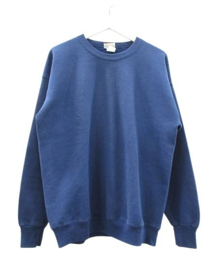 【中古】リー LEE 90s STURDY SWEATS スウェット 無地 トレーナー USA製 ネイビー メンズ 【ベクトル 古着】 260321ブランドリー LEE表記サイズ表記が消えて確認できません。実寸サイズ肩幅：58cm　身幅：58cm　着丈：69cm　袖丈：57cm　　素材コットン50% ポリエステル50%色ネイビー仕様90年代頃のスウェットです。 USA製状態左袖に小さな穴がございます。 小さい汚れや多少の使用感がありますが目立つダメージなどは見受けられません。付属品-備考-商品のお問い合わせの回答を休止しております。＊各商品ページの商品詳細等をご確認の上ご購入ください。【中古】リー LEE 90s STURDY SWEATS スウェット 無地 トレーナー USA製 ネイビー メンズ 【ベクトル 古着】 260321状態ランク　”AB”詳細については、下記および「状態ランクについて」ページをご覧ください。未使用・新品の商品ほぼ新品同様の商品使用感が少なく、かなり状態の良い商品使用感はあるが、傷や汚れの少ない商品使用感の他、傷や汚れが見られる商品かなり大きな傷みがある難あり商品※S〜CランクはUSED品となりますので、使用感をご理解の上でご入札下さい。状態ランクについてinformationブランドリー LEE表記サイズ表記が消えて確認できません。実寸サイズ肩幅：58cm　身幅：58cm　着丈：69cm　袖丈：57cm　　素材コットン50% ポリエステル50%色ネイビー仕様90年代頃のスウェットです。 USA製状態左袖に小さな穴がございます。 小さい汚れや多少の使用感がありますが目立つダメージなどは見受けられません。付属品-備考-商品のお問い合わせの回答を休止しております。＊各商品ページの商品詳細等をご確認の上ご購入ください。本商品は一点物です他サイトや店舗にて販売している商品です。多少のお時間差にて欠品になることもございます。予めご了承頂ますようお願い致します。ベクトル・サイズガイドはこちらこの商品と同じブランドの商品を見る