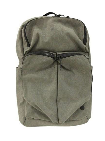 ルルレモン lululemon Assert 2.0 バックパック 24L 鞄 リュック グレー系 メンズ レディース  260528