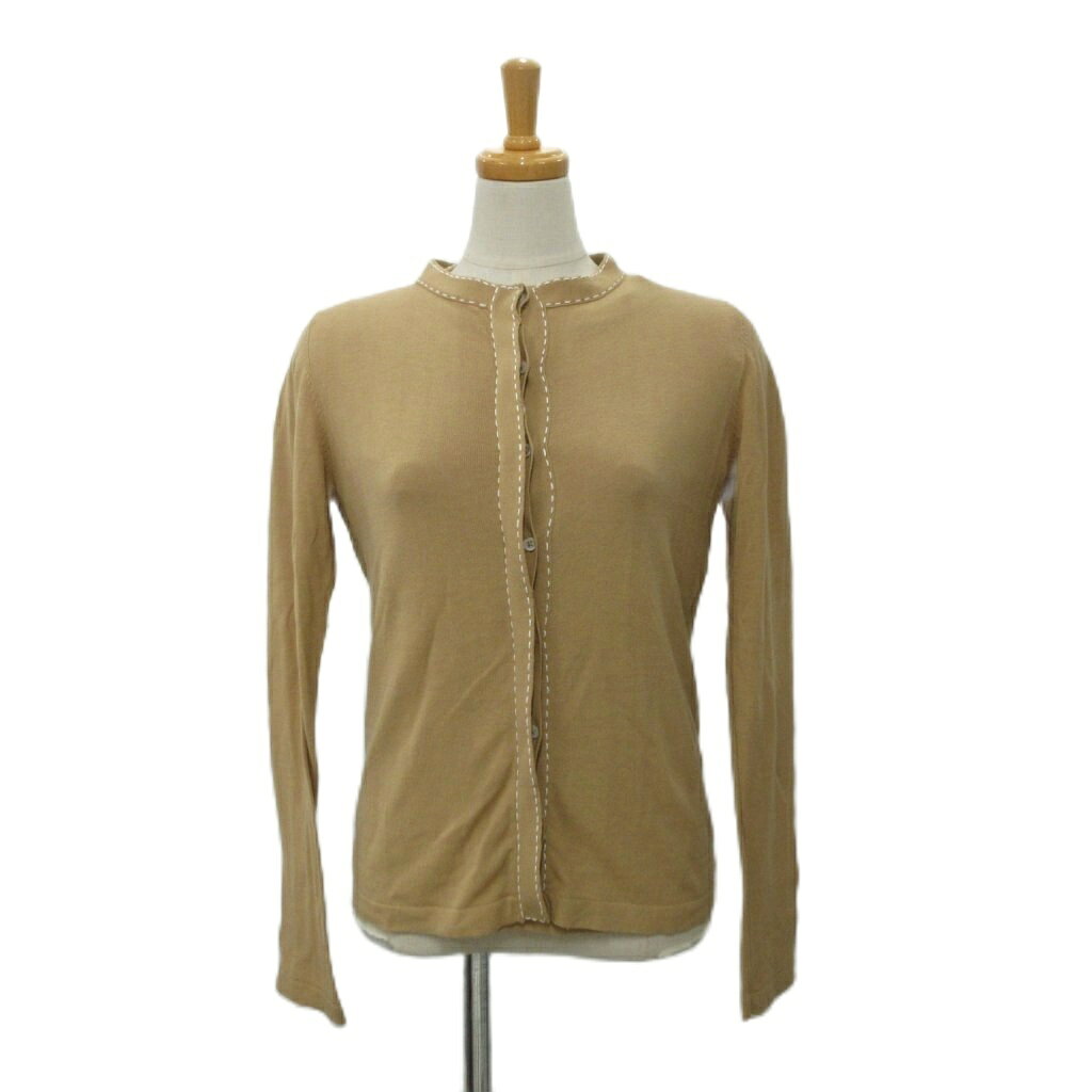 【中古】49アベニュー ジュンコシマダ 49AV. junko shimada アンサンブル ニット 38 カーディガン 半袖 ベージュ トップス レディース 【ベクトル 古着】 260827ブランド49アベニュー ジュンコシマダ 49AV. junko shimada表記サイズ38実寸サイズ肩幅：35cm　身幅：43cm　総丈：54cm　袖丈：60cm　肩幅：33cm　身幅：42cm　着丈：49cm　袖丈：28cm　　素材綿色ベージュ状態半袖トップスの首付近に汚れ・カーディガンの首後ろリボンに変色がございます。 多少の色褪せ・小さなキズがございます。 ※全体的に中古品としての使用感とダメージがありますが、通常使用には支障のない商品です。 掲載写真や記載内容をご確認いただき、ご理解の上ご購入ください。商品のお問い合わせの回答を休止しております。＊各商品ページの商品詳細等をご確認の上ご購入ください。【中古】49アベニュー ジュンコシマダ 49AV. junko shimada アンサンブル ニット 38 カーディガン 半袖 ベージュ トップス レディース 【ベクトル 古着】 260827状態ランク　”B”詳細については、下記および「状態ランクについて」ページをご覧ください。未使用・新品の商品ほぼ新品同様の商品使用感が少なく、かなり状態の良い商品使用感はあるが、傷や汚れの少ない商品使用感の他、傷や汚れが見られる商品かなり大きな傷みがある難あり商品※S〜CランクはUSED品となりますので、使用感をご理解の上でご入札下さい。状態ランクについてinformationブランド49アベニュー ジュンコシマダ 49AV. junko shimada表記サイズ38実寸サイズ肩幅：35cm　身幅：43cm　総丈：54cm　袖丈：60cm　肩幅：33cm　身幅：42cm　着丈：49cm　袖丈：28cm　　素材綿色ベージュ状態半袖トップスの首付近に汚れ・カーディガンの首後ろリボンに変色がございます。 多少の色褪せ・小さなキズがございます。 ※全体的に中古品としての使用感とダメージがありますが、通常使用には支障のない商品です。 掲載写真や記載内容をご確認いただき、ご理解の上ご購入ください。商品のお問い合わせの回答を休止しております。＊各商品ページの商品詳細等をご確認の上ご購入ください。本商品は一点物です他サイトや店舗にて販売している商品です。多少のお時間差にて欠品になることもございます。予めご了承頂ますようお願い致します。ベクトル・サイズガイドはこちらこの商品と同じブランドの商品を見る