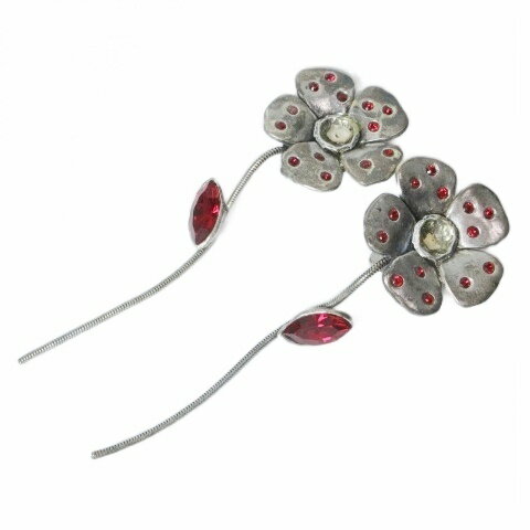 【中古】IKUO PARIS イクオ パリ ドロップイヤリング お花 ビジュー ラインストーン クリップ式 シルバーカラー レッド 中央モチーフ欠損 /X レディース 【ベクトル 古着】 260226