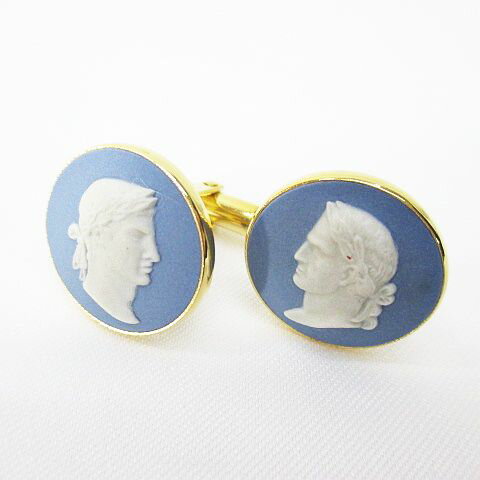 【中古】ウェッジウッド WEDGWOOD ジャスパー カフス カフリンクス ゴールド系 アクセサリー メンズ 【ベクトル 古着】 240318ブランドウェッジウッド WEDGWOOD実寸サイズ2×2cm　全長 約2cm　色ゴールド系 他 （画像参照）状態所々チリ傷あり（画像参照）備考中古品を扱っているため、元の商品のデザインや形状が全て把握できかねますので、予めご了承下さい。商品のお問い合わせの回答を休止しております。＊各商品ページの商品詳細等をご確認の上ご購入ください。【中古】ウェッジウッド WEDGWOOD ジャスパー カフス カフリンクス ゴールド系 アクセサリー メンズ 【ベクトル 古着】 240318状態ランク　”B”詳細については、下記および「状態ランクについて」ページをご覧ください。未使用・新品の商品ほぼ新品同様の商品使用感が少なく、かなり状態の良い商品使用感はあるが、傷や汚れの少ない商品使用感の他、傷や汚れが見られる商品かなり大きな傷みがある難あり商品※S〜CランクはUSED品となりますので、使用感をご理解の上でご入札下さい。状態ランクについてinformationブランドウェッジウッド WEDGWOOD実寸サイズ2×2cm　全長 約2cm　色ゴールド系 他 （画像参照）状態所々チリ傷あり（画像参照）備考中古品を扱っているため、元の商品のデザインや形状が全て把握できかねますので、予めご了承下さい。商品のお問い合わせの回答を休止しております。＊各商品ページの商品詳細等をご確認の上ご購入ください。本商品は一点物です他サイトや店舗にて販売している商品です。多少のお時間差にて欠品になることもございます。予めご了承頂ますようお願い致します。ベクトル・サイズガイドはこちらこの商品と同じブランドの商品を見る