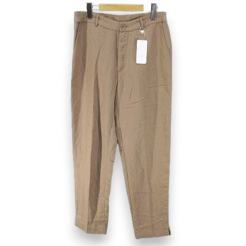 【中古】未使用品 UP TO YOU LA TUA ESSENZA ロング丈 テーパードパンツ ジップフライ 44 ベージュ系 イタリア製 チャーム 無地 タグ付 レディース 【ベクトル 古着】 260508表記サイズ44実寸サイズウエスト：78cm　もも幅：31cm　裾幅：17cm　股上：27cm　股下：73cm　　素材レーヨン 90％ ポリエステル 10％色ベージュ系（画像参照）状態未使用品です。この機会にぜひ。商品のお問い合わせの回答を休止しております。＊各商品ページの商品詳細等をご確認の上ご購入ください。【中古】未使用品 UP TO YOU LA TUA ESSENZA ロング丈 テーパードパンツ ジップフライ 44 ベージュ系 イタリア製 チャーム 無地 タグ付 レディース 【ベクトル 古着】 260508状態ランク　”S”詳細については、下記および「状態ランクについて」ページをご覧ください。未使用・新品の商品ほぼ新品同様の商品使用感が少なく、かなり状態の良い商品使用感はあるが、傷や汚れの少ない商品使用感の他、傷や汚れが見られる商品かなり大きな傷みがある難あり商品※S〜CランクはUSED品となりますので、使用感をご理解の上でご入札下さい。状態ランクについてinformation表記サイズ44実寸サイズウエスト：78cm　もも幅：31cm　裾幅：17cm　股上：27cm　股下：73cm　　素材レーヨン 90％ ポリエステル 10％色ベージュ系（画像参照）状態未使用品です。この機会にぜひ。商品のお問い合わせの回答を休止しております。＊各商品ページの商品詳細等をご確認の上ご購入ください。本商品は一点物です他サイトや店舗にて販売している商品です。多少のお時間差にて欠品になることもございます。予めご了承頂ますようお願い致します。ベクトル・サイズガイドはこちらこの商品と同じブランドの商品を見る