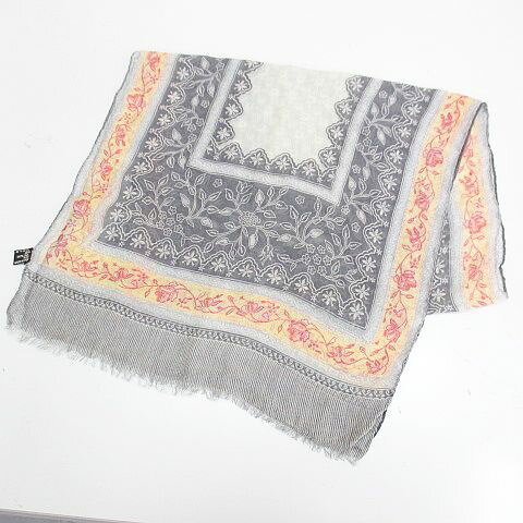 【中古】エトロ ETRO ストール 絹 シルク 灰系 グレー イタリア製 ロゴ 文字 シースルー 透け感 総柄 レディース 【ベクトル 古着】 260616ブランドエトロ ETRO実寸サイズ全長（フリンジ含まず）：130cm　幅：38cm　　素材シルク 100％色グレー系（画像参照）状態あまり使用感の感じられない綺麗な商品です。備考中古品を扱っているため、元の商品のデザインや形状が全て把握できかねますので、予めご了承下さい。商品のお問い合わせの回答を休止しております。＊各商品ページの商品詳細等をご確認の上ご購入ください。【中古】エトロ ETRO ストール 絹 シルク 灰系 グレー イタリア製 ロゴ 文字 シースルー 透け感 総柄 レディース 【ベクトル 古着】 260616状態ランク　”A”詳細については、下記および「状態ランクについて」ページをご覧ください。未使用・新品の商品ほぼ新品同様の商品使用感が少なく、かなり状態の良い商品使用感はあるが、傷や汚れの少ない商品使用感の他、傷や汚れが見られる商品かなり大きな傷みがある難あり商品※S〜CランクはUSED品となりますので、使用感をご理解の上でご入札下さい。状態ランクについてinformationブランドエトロ ETRO実寸サイズ全長（フリンジ含まず）：130cm　幅：38cm　　素材シルク 100％色グレー系（画像参照）状態あまり使用感の感じられない綺麗な商品です。備考中古品を扱っているため、元の商品のデザインや形状が全て把握できかねますので、予めご了承下さい。商品のお問い合わせの回答を休止しております。＊各商品ページの商品詳細等をご確認の上ご購入ください。本商品は一点物です他サイトや店舗にて販売している商品です。多少のお時間差にて欠品になることもございます。予めご了承頂ますようお願い致します。ベクトル・サイズガイドはこちらこの商品と同じブランドの商品を見る