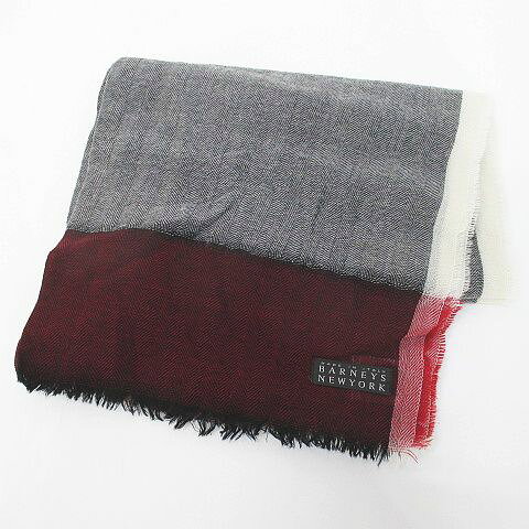 【中古】バーニーズニューヨーク BARNEYS NEW YORK ヘリンボーン柄 ストール マフラー 黒系 ブラック フリンジ 羊毛 ウール メンズ 【ベクトル 古着】 261012ブランドバーニーズニューヨーク BARNEYS NEW YORK実寸サイズ全長（フリンジ含まず）：195cm　幅：60cm　　素材羊毛 100％色ブラック系 （画像参照）状態所々に引っ?きあり。（画像参照）備考中古品を扱っているため、元の商品のデザインや形状が全て把握できかねますので、予めご了承下さい。商品のお問い合わせの回答を休止しております。＊各商品ページの商品詳細等をご確認の上ご購入ください。【中古】バーニーズニューヨーク BARNEYS NEW YORK ヘリンボーン柄 ストール マフラー 黒系 ブラック フリンジ 羊毛 ウール メンズ 【ベクトル 古着】 261012状態ランク　”B”詳細については、下記および「状態ランクについて」ページをご覧ください。未使用・新品の商品ほぼ新品同様の商品使用感が少なく、かなり状態の良い商品使用感はあるが、傷や汚れの少ない商品使用感の他、傷や汚れが見られる商品かなり大きな傷みがある難あり商品※S〜CランクはUSED品となりますので、使用感をご理解の上でご入札下さい。状態ランクについてinformationブランドバーニーズニューヨーク BARNEYS NEW YORK実寸サイズ全長（フリンジ含まず）：195cm　幅：60cm　　素材羊毛 100％色ブラック系 （画像参照）状態所々に引っ?きあり。（画像参照）備考中古品を扱っているため、元の商品のデザインや形状が全て把握できかねますので、予めご了承下さい。商品のお問い合わせの回答を休止しております。＊各商品ページの商品詳細等をご確認の上ご購入ください。本商品は一点物です他サイトや店舗にて販売している商品です。多少のお時間差にて欠品になることもございます。予めご了承頂ますようお願い致します。ベクトル・サイズガイドはこちらこの商品と同じブランドの商品を見る