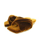 【中古】ロランス LAURENCE ラスリッパーズ LA SLIPPERS サンダル ミュール スクエアトゥ ローヒール ベロア風 36 23.0cm 茶 ブラウン /YT レディース 【ベクトル 古着】 240301表記サイズ36（日本サイズ23.0cm相当）実寸サイズヒールの高さ：約3cm　最大幅：約9cm　　素材アクリル レーヨン色茶 ブラウン仕様・裏張りなし状態使用感が少なく、かなり状態の良い商品です。 ※あくまでも中古品ですので掲載写真や記載内容をご確認いただき、ご理解の上ご購入ください。付属品保存箱 取り扱い説明書 冊子備考品番 LA231-581_15商品のお問い合わせの回答を休止しております。＊各商品ページの商品詳細等をご確認の上ご購入ください。【中古】ロランス LAURENCE ラスリッパーズ LA SLIPPERS サンダル ミュール スクエアトゥ ローヒール ベロア風 36 23.0cm 茶 ブラウン /YT レディース 【ベクトル 古着】 240301状態ランク　”A”詳細については、下記および「状態ランクについて」ページをご覧ください。未使用・新品の商品ほぼ新品同様の商品使用感が少なく、かなり状態の良い商品使用感はあるが、傷や汚れの少ない商品使用感の他、傷や汚れが見られる商品かなり大きな傷みがある難あり商品※S〜CランクはUSED品となりますので、使用感をご理解の上でご入札下さい。状態ランクについてinformation表記サイズ36（日本サイズ23.0cm相当）実寸サイズヒールの高さ：約3cm　最大幅：約9cm　　素材アクリル レーヨン色茶 ブラウン仕様・裏張りなし状態使用感が少なく、かなり状態の良い商品です。 ※あくまでも中古品ですので掲載写真や記載内容をご確認いただき、ご理解の上ご購入ください。付属品保存箱 取り扱い説明書 冊子備考品番 LA231-581_15商品のお問い合わせの回答を休止しております。＊各商品ページの商品詳細等をご確認の上ご購入ください。本商品は一点物です他サイトや店舗にて販売している商品です。多少のお時間差にて欠品になることもございます。予めご了承頂ますようお願い致します。ベクトル・サイズガイドはこちらこの商品と同じブランドの商品を見る