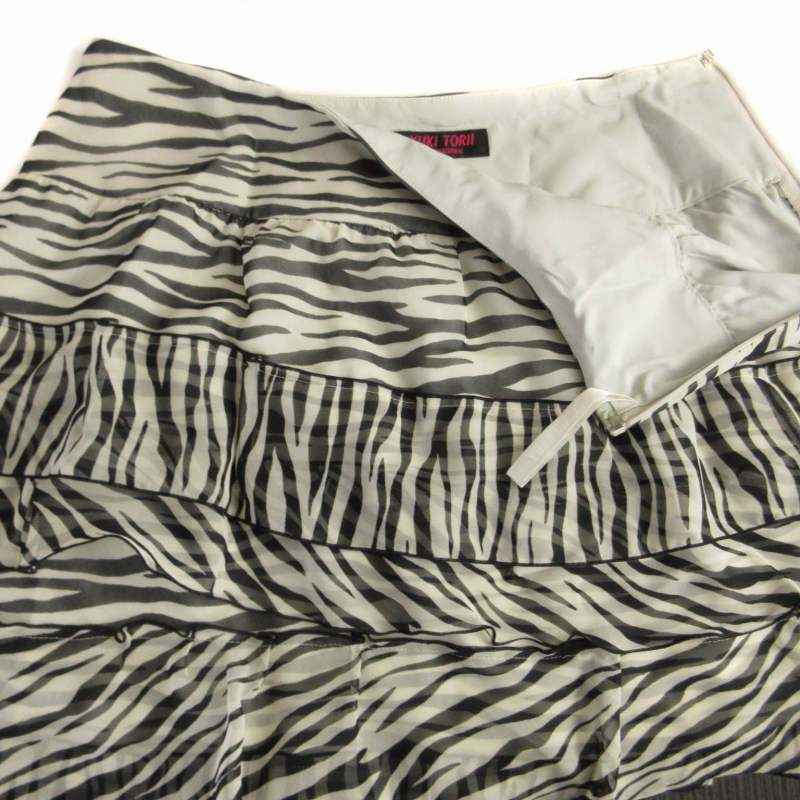 大きめサイズ レディース おしゃれ ファッション カジュアル デート 女子会 普段使い 秋冬 婦人服 スリム 遊び心 セーター レース スカート