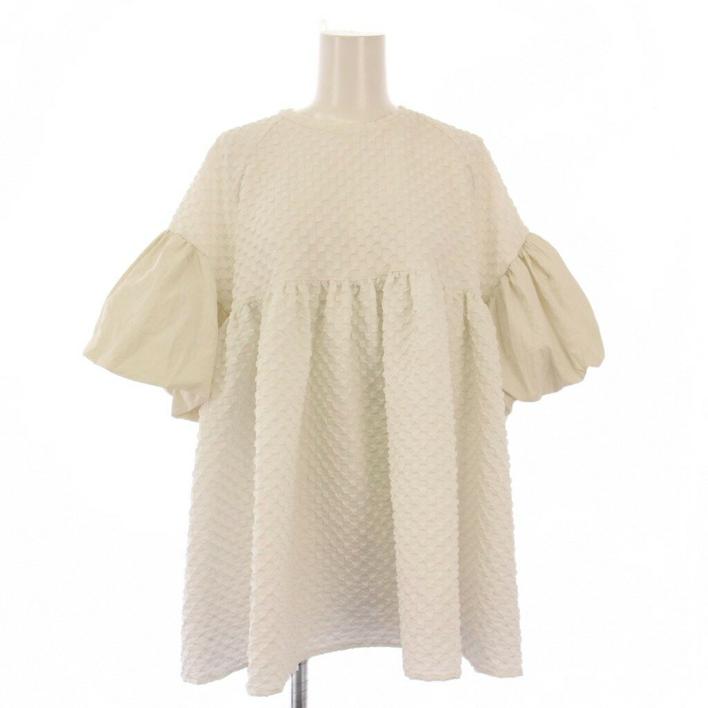 【中古】スリースクエア THREE SQUARE ポコポコジャガードブラウス シャツ プルオーバー 半袖 クルーネック フレア 切替 F 白 ホワイト V11M632-01-F /BB レディース 【ベクトル 古着】 251012(4.0)