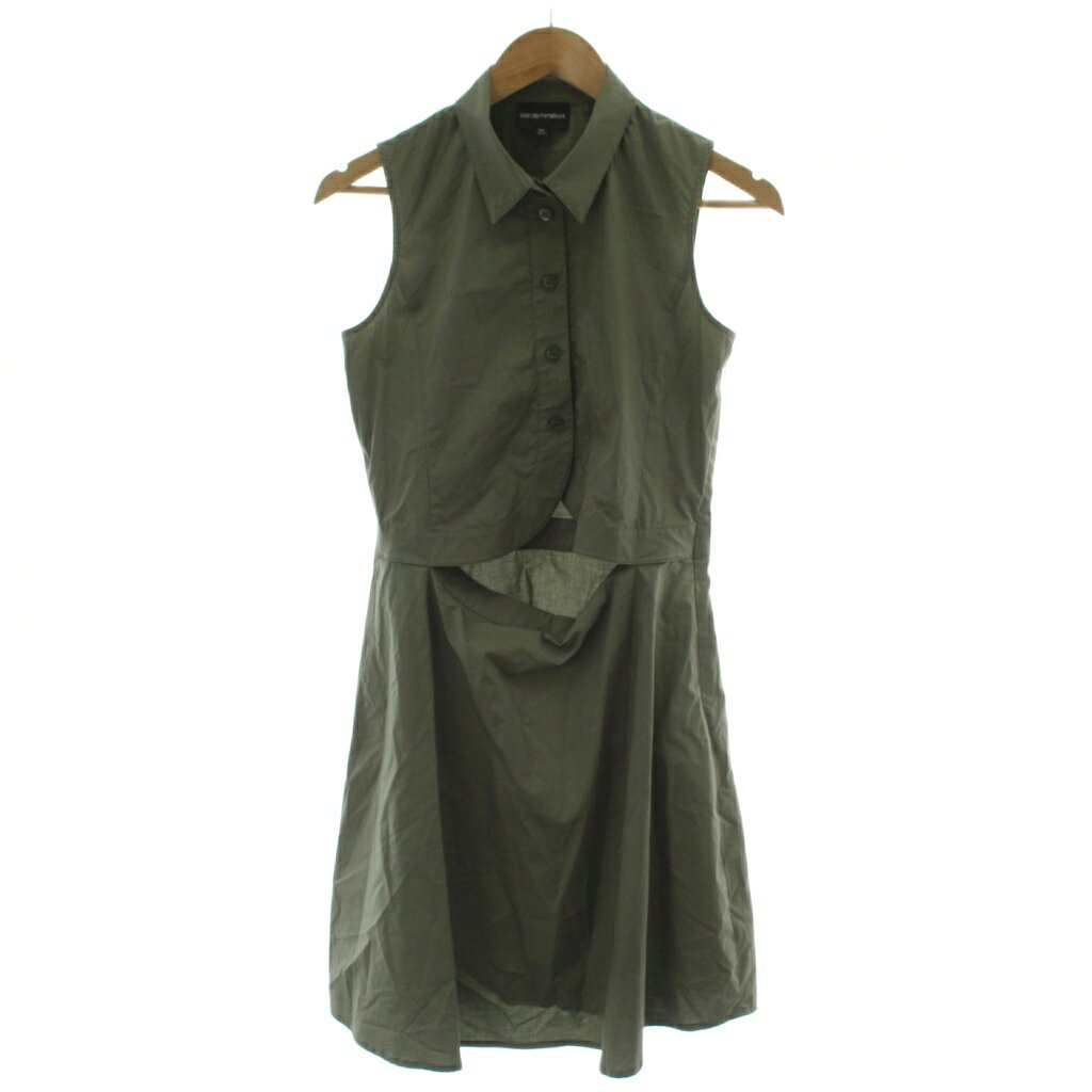 【中古】エンポリオアルマーニ EMPORIO ARMANI 子供服 女の子 ワンピース ノースリーブ ひざ丈 14A カーキ 3K3A96 3N3SZ /GG キッズ 【ベクトル 古着】 260729ブランドエンポリオアルマーニ EMPORIO ARMANI表記サイズ14A実寸サイズジャケット 肩幅：33cm　ジャケット 身幅：41cm　ジャケット 袖丈：-cm　ジャケット 着丈：41.5cm　スカート ウエスト：74cm　スカート ヒップ：92cm　スカート丈：50cm　　素材コットン ポリウレタン色カーキ仕様サイドファスナー 裏地なし状態この商品には下記のようなダメージがございます。 ・襟にシミ汚れ ・脇ジミ ・スカート前側に薄汚れ ※使用感の他、上記のようにダメージがある中古品です。掲載写真や記載内容をご確認いただき、ご理解の上ご購入ください。備考ジョルジオアルマーニジャパン株式会社 品番:3K3A96 3N3SZ商品のお問い合わせの回答を休止しております。＊各商品ページの商品詳細等をご確認の上ご購入ください。【中古】エンポリオアルマーニ EMPORIO ARMANI 子供服 女の子 ワンピース ノースリーブ ひざ丈 14A カーキ 3K3A96 3N3SZ /GG キッズ 【ベクトル 古着】 260729状態ランク　”C”詳細については、下記および「状態ランクについて」ページをご覧ください。未使用・新品の商品ほぼ新品同様の商品使用感が少なく、かなり状態の良い商品使用感はあるが、傷や汚れの少ない商品使用感の他、傷や汚れが見られる商品かなり大きな傷みがある難あり商品※S〜CランクはUSED品となりますので、使用感をご理解の上でご入札下さい。状態ランクについてinformationブランドエンポリオアルマーニ EMPORIO ARMANI表記サイズ14A実寸サイズジャケット 肩幅：33cm　ジャケット 身幅：41cm　ジャケット 袖丈：-cm　ジャケット 着丈：41.5cm　スカート ウエスト：74cm　スカート ヒップ：92cm　スカート丈：50cm　　素材コットン ポリウレタン色カーキ仕様サイドファスナー 裏地なし状態この商品には下記のようなダメージがございます。 ・襟にシミ汚れ ・脇ジミ ・スカート前側に薄汚れ ※使用感の他、上記のようにダメージがある中古品です。掲載写真や記載内容をご確認いただき、ご理解の上ご購入ください。備考ジョルジオアルマーニジャパン株式会社 品番:3K3A96 3N3SZ商品のお問い合わせの回答を休止しております。＊各商品ページの商品詳細等をご確認の上ご購入ください。本商品は一点物です他サイトや店舗にて販売している商品です。多少のお時間差にて欠品になることもございます。予めご了承頂ますようお願い致します。ベクトル・サイズガイドはこちらこの商品と同じブランドの商品を見る