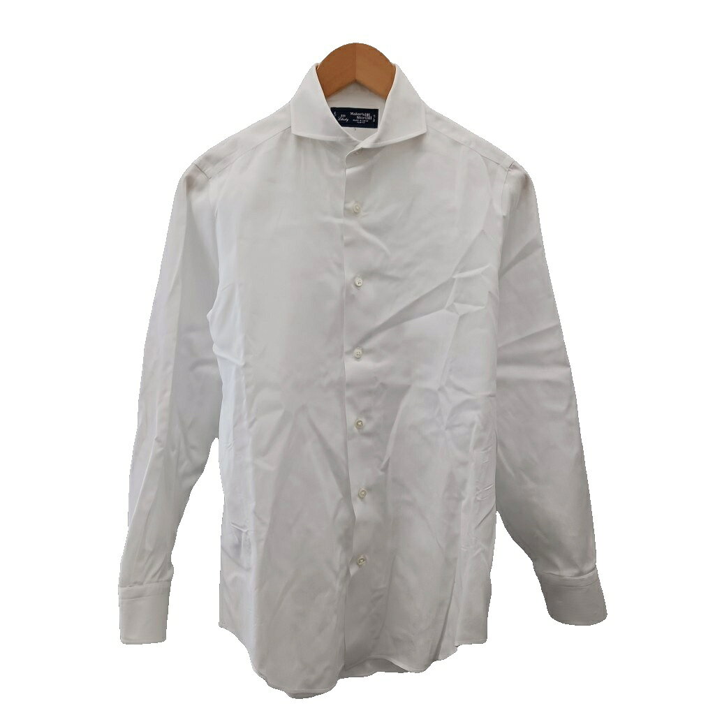 【中古】メーカーズシャツ カマクラ MAKER'S SHIRT 鎌倉 ワイシャツ 長袖 コットン 14 1/2-32 白 ホワイト LIDS70 /AN メンズ 【ベクトル 古着】 261006ブランドメーカーズシャツ カマクラ MAKER'S SHIRT 鎌倉表記サイズ14 1/2-32実寸サイズ肩幅：約40cm　身幅：約50cm　着丈：約74cm　袖丈：約59cm　　素材綿色白 ホワイト状態首元に黄ばみがございます。 ※全体的に中古品としての使用感とダメージがありますが、通常使用には支障のない商品です。 掲載写真や記載内容をご確認いただき、ご理解の上ご購入ください。商品のお問い合わせの回答を休止しております。＊各商品ページの商品詳細等をご確認の上ご購入ください。【中古】メーカーズシャツ カマクラ MAKER'S SHIRT 鎌倉 ワイシャツ 長袖 コットン 14 1/2-32 白 ホワイト LIDS70 /AN メンズ 【ベクトル 古着】 261006状態ランク　”B”詳細については、下記および「状態ランクについて」ページをご覧ください。未使用・新品の商品ほぼ新品同様の商品使用感が少なく、かなり状態の良い商品使用感はあるが、傷や汚れの少ない商品使用感の他、傷や汚れが見られる商品かなり大きな傷みがある難あり商品※S〜CランクはUSED品となりますので、使用感をご理解の上でご入札下さい。状態ランクについてinformationブランドメーカーズシャツ カマクラ MAKER'S SHIRT 鎌倉表記サイズ14 1/2-32実寸サイズ肩幅：約40cm　身幅：約50cm　着丈：約74cm　袖丈：約59cm　　素材綿色白 ホワイト状態首元に黄ばみがございます。 ※全体的に中古品としての使用感とダメージがありますが、通常使用には支障のない商品です。 掲載写真や記載内容をご確認いただき、ご理解の上ご購入ください。商品のお問い合わせの回答を休止しております。＊各商品ページの商品詳細等をご確認の上ご購入ください。本商品は一点物です他サイトや店舗にて販売している商品です。多少のお時間差にて欠品になることもございます。予めご了承頂ますようお願い致します。ベクトル・サイズガイドはこちらこの商品と同じブランドの商品を見る