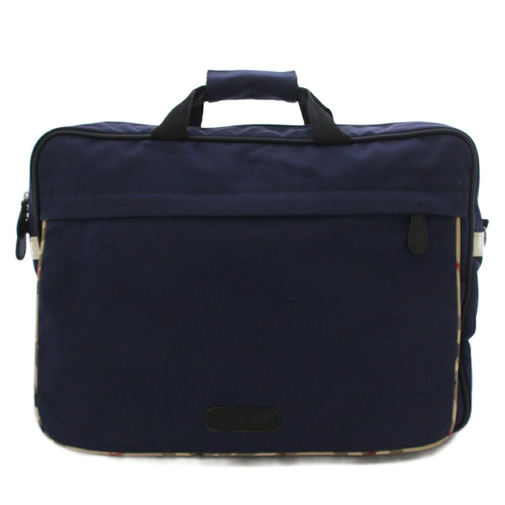 【中古】バーバリー BURBERRY ブリーフケース 書類かばん ビジネスバッグ ナイロン ネイビー /BM レディース 【ベクトル 古着】 260526ブランドバーバリー BURBERRY実寸サイズ持ち手の長さ：24.5cm　ヨコ：38cm　タテ：27cm　マチ：8.5cm　ショルダーの長さ：63-127cm　　素材ナイロン色紺 ネイビー状態この商品には下記のようなダメージがあります。 ・ファスナーつまみダメージ ・内側に汚れ ・外側に擦れや汚れ ※全体的に中古品としての使用感とダメージがありますが、通常使用には支障のない商品です。 掲載写真や記載内容をご確認いただき、ご理解の上ご購入ください。付属品ショルダーストラップ備考品番記載なし商品のお問い合わせの回答を休止しております。＊各商品ページの商品詳細等をご確認の上ご購入ください。【中古】バーバリー BURBERRY ブリーフケース 書類かばん ビジネスバッグ ナイロン ネイビー /BM レディース 【ベクトル 古着】 260526状態ランク　”B”詳細については、下記および「状態ランクについて」ページをご覧ください。未使用・新品の商品ほぼ新品同様の商品使用感が少なく、かなり状態の良い商品使用感はあるが、傷や汚れの少ない商品使用感の他、傷や汚れが見られる商品かなり大きな傷みがある難あり商品※S〜CランクはUSED品となりますので、使用感をご理解の上でご入札下さい。状態ランクについてinformationブランドバーバリー BURBERRY実寸サイズ持ち手の長さ：24.5cm　ヨコ：38cm　タテ：27cm　マチ：8.5cm　ショルダーの長さ：63-127cm　　素材ナイロン色紺 ネイビー状態この商品には下記のようなダメージがあります。 ・ファスナーつまみダメージ ・内側に汚れ ・外側に擦れや汚れ ※全体的に中古品としての使用感とダメージがありますが、通常使用には支障のない商品です。 掲載写真や記載内容をご確認いただき、ご理解の上ご購入ください。付属品ショルダーストラップ備考品番記載なし商品のお問い合わせの回答を休止しております。＊各商品ページの商品詳細等をご確認の上ご購入ください。本商品は一点物です他サイトや店舗にて販売している商品です。多少のお時間差にて欠品になることもございます。予めご了承頂ますようお願い致します。ベクトル・サイズガイドはこちらこの商品と同じブランドの商品を見る