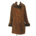 【中古】GUARANTEED ORIGINAL SHEARLING ムートンコート シープスキン ダブル 茶 ブラウン I42 ■GY18 レディース 【ベクトル 古着】 240304表記サイズI42（M相当)実寸サイズ肩幅：46cm　身幅：50cm　袖丈：66cm　着丈：83cm　　素材-色ブラウン仕様両サイドポケット 状態この商品には下記のようなダメージがあります。 ・肩に薄汚れ ・袖口裏地と裾に薄いスレ その他に目立ったダメージはなくまだまだご使用いただける商品です。 ※あくまでも中古品ですので掲載写真や記載内容をご確認いただき、ご理解の上ご購入ください。商品のお問い合わせの回答を休止しております。＊各商品ページの商品詳細等をご確認の上ご購入ください。【中古】GUARANTEED ORIGINAL SHEARLING ムートンコート シープスキン ダブル 茶 ブラウン I42 ■GY18 レディース 【ベクトル 古着】 240304状態ランク　”AB”詳細については、下記および「状態ランクについて」ページをご覧ください。未使用・新品の商品ほぼ新品同様の商品使用感が少なく、かなり状態の良い商品使用感はあるが、傷や汚れの少ない商品使用感の他、傷や汚れが見られる商品かなり大きな傷みがある難あり商品※S〜CランクはUSED品となりますので、使用感をご理解の上でご入札下さい。状態ランクについてinformation表記サイズI42（M相当)実寸サイズ肩幅：46cm　身幅：50cm　袖丈：66cm　着丈：83cm　　素材-色ブラウン仕様両サイドポケット 状態この商品には下記のようなダメージがあります。 ・肩に薄汚れ ・袖口裏地と裾に薄いスレ その他に目立ったダメージはなくまだまだご使用いただける商品です。 ※あくまでも中古品ですので掲載写真や記載内容をご確認いただき、ご理解の上ご購入ください。商品のお問い合わせの回答を休止しております。＊各商品ページの商品詳細等をご確認の上ご購入ください。本商品は一点物です他サイトや店舗にて販売している商品です。多少のお時間差にて欠品になることもございます。予めご了承頂ますようお願い致します。ベクトル・サイズガイドはこちらこの商品と同じブランドの商品を見る