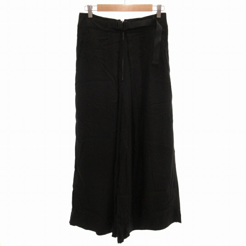 中古】ズッカ zucca ワイドテーパードパンツ アンクル丈 S 中古】ズッカ zucca ワイドテーパードパンツ アンクル丈 S