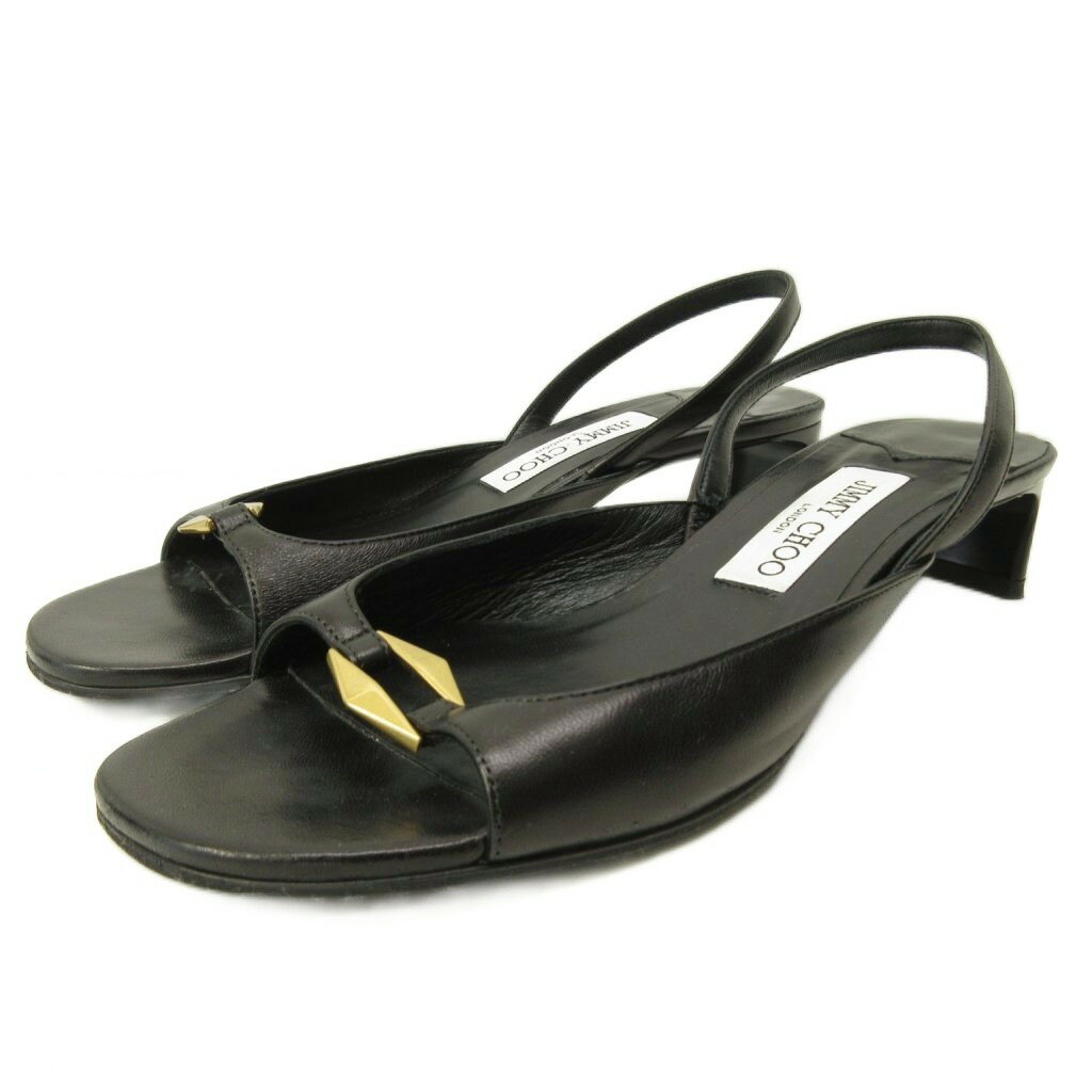 【中古】ジミーチュウ JIMMY CHOO 美品 現行 Lev 35 サンダル パンプス シューズ オープントゥ レザー 37.5 24.5cm 黒 ブラック 0313 IBO92 レディース 【ベクトル 古着】 260313ブランドジミーチュウ JIMMY CHOO表記サイズ37.5 24.5cm実寸サイズヒールの高さ：約4cm　最大幅：約9cm　　素材レザー色黒 ブラック仕様--状態使用感が少なく、かなり状態の良い商品です。 ※あくまでも中古品ですので掲載写真や記載内容をご確認いただき、ご理解の上ご購入ください。付属品袋備考品番なし こちらのお品物は店舗で保管しておらず、店頭販売出来かねます。（※お取り寄せも出来かねます）商品のお問い合わせの回答を休止しております。＊各商品ページの商品詳細等をご確認の上ご購入ください。【中古】ジミーチュウ JIMMY CHOO 美品 現行 Lev 35 サンダル パンプス シューズ オープントゥ レザー 37.5 24.5cm 黒 ブラック 0313 IBO92 レディース 【ベクトル 古着】 260313状態ランク　”A”詳細については、下記および「状態ランクについて」ページをご覧ください。未使用・新品の商品ほぼ新品同様の商品使用感が少なく、かなり状態の良い商品使用感はあるが、傷や汚れの少ない商品使用感の他、傷や汚れが見られる商品かなり大きな傷みがある難あり商品※S〜CランクはUSED品となりますので、使用感をご理解の上でご入札下さい。状態ランクについてinformationブランドジミーチュウ JIMMY CHOO表記サイズ37.5 24.5cm実寸サイズヒールの高さ：約4cm　最大幅：約9cm　　素材レザー色黒 ブラック仕様--状態使用感が少なく、かなり状態の良い商品です。 ※あくまでも中古品ですので掲載写真や記載内容をご確認いただき、ご理解の上ご購入ください。付属品袋備考品番なし こちらのお品物は店舗で保管しておらず、店頭販売出来かねます。（※お取り寄せも出来かねます）商品のお問い合わせの回答を休止しております。＊各商品ページの商品詳細等をご確認の上ご購入ください。本商品は一点物です他サイトや店舗にて販売している商品です。多少のお時間差にて欠品になることもございます。予めご了承頂ますようお願い致します。ベクトル・サイズガイドはこちらこの商品と同じブランドの商品を見る