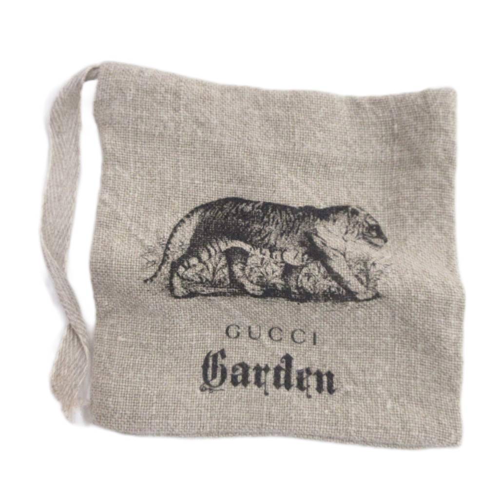 gucci///////////////\' - 【中古】グッチ GUCCI ガーデン 美品 ポーチ 巾着 ベージュ 虎柄/HW レディース 【ベクトル 古着】 260421