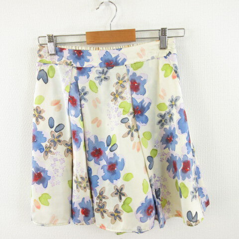 【中古】ミミ&ロジャー mimi&roger キュロット ショートパンツ 花柄 タック オフホワイト 青 38 *A466 レディース 【ベクトル 古着】 230913