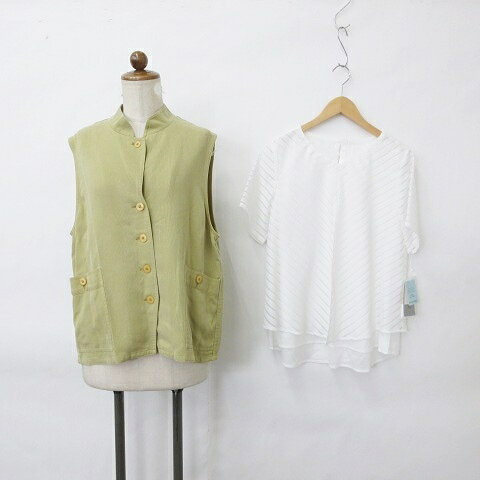 【中古】未使用品 PALACE GARDEN リリベル LeleBell ベスト ブラウス 2枚セット スタンドカラー 前開き プルオーバー 半袖 透かしボーダー 別布 レイヤー 黄 白 イエロー ホワイト 9R M レディース 【ベクトル 古着】 260719表記サイズベスト 9R ブラウス M実寸サイズ身幅：52cm　着丈：60cm　ブラウス　肩幅 39　身幅 52　着丈 65　袖丈 24　素材ベスト 指定外繊維（テンセル）100％ ブラウス ボーダー部分 レーヨン 82％ ポリエステル 18％ 無地部分 綿 100％色黄 白 ※ 色に関しては、この商品の出品者の主観で判断しております。また、光の影響などにより実物の色と異なる場合がありますので予めご了承ください。仕様ブラウス、身頃部分別布2重仕立て状態タグ付きの未使用品です。 ※未使用品・新品同様の商品ではございますが、一度は一般の方の手に渡り、個人で保管されていた商品です。 また、保管・陳列時の薄いスレなど微細な状態変化が見られる場合がございます。ご理解の上ご購入ください。備考一部商品は実店舗で保管しておりませんので、店頭にてご覧になれない場合がございます。また、ご質問を頂いた際、お時間をいただく場合がございます。商品のお問い合わせの回答を休止しております。＊各商品ページの商品詳細等をご確認の上ご購入ください。【中古】未使用品 PALACE GARDEN リリベル LeleBell ベスト ブラウス 2枚セット スタンドカラー 前開き プルオーバー 半袖 透かしボーダー 別布 レイヤー 黄 白 イエロー ホワイト 9R M レディース 【ベクトル 古着】 260719状態ランク　”S”詳細については、下記および「状態ランクについて」ページをご覧ください。未使用・新品の商品ほぼ新品同様の商品使用感が少なく、かなり状態の良い商品使用感はあるが、傷や汚れの少ない商品使用感の他、傷や汚れが見られる商品かなり大きな傷みがある難あり商品※S〜CランクはUSED品となりますので、使用感をご理解の上でご入札下さい。状態ランクについてinformation表記サイズベスト 9R ブラウス M実寸サイズ身幅：52cm　着丈：60cm　ブラウス　肩幅 39　身幅 52　着丈 65　袖丈 24　素材ベスト 指定外繊維（テンセル）100％ ブラウス ボーダー部分 レーヨン 82％ ポリエステル 18％ 無地部分 綿 100％色黄 白 ※ 色に関しては、この商品の出品者の主観で判断しております。また、光の影響などにより実物の色と異なる場合がありますので予めご了承ください。仕様ブラウス、身頃部分別布2重仕立て状態タグ付きの未使用品です。 ※未使用品・新品同様の商品ではございますが、一度は一般の方の手に渡り、個人で保管されていた商品です。 また、保管・陳列時の薄いスレなど微細な状態変化が見られる場合がございます。ご理解の上ご購入ください。備考一部商品は実店舗で保管しておりませんので、店頭にてご覧になれない場合がございます。また、ご質問を頂いた際、お時間をいただく場合がございます。商品のお問い合わせの回答を休止しております。＊各商品ページの商品詳細等をご確認の上ご購入ください。本商品は一点物です他サイトや店舗にて販売している商品です。多少のお時間差にて欠品になることもございます。予めご了承頂ますようお願い致します。ベクトル・サイズガイドはこちらこの商品と同じブランドの商品を見る