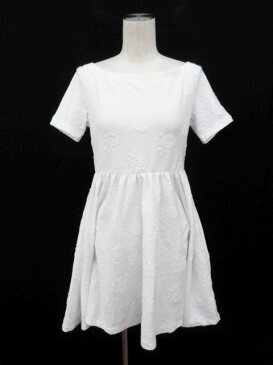 ジルスチュアート JILL STUART ワンピース ひざ丈 フレア オフショルダー 花柄 0 白 ホワイト /mm レディース 【中古】【ベクトル 古着】 180330 ブランド古着ベクトルプレミアム店