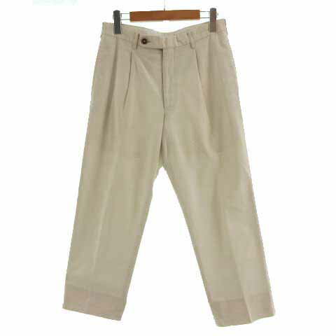 【中古】アクアスキュータム AQUASCUTUM パンツ スラックス タック コットン ストライプ ベージュ ホワイト 白 76 メンズ 【ベクトル 古着】 230710ブランドアクアスキュータム AQUASCUTUM表記サイズ76実寸サイズウエスト：約73cm　もも幅：約28cm　裾幅：約21cm　股上：約27cm　股下：約64cm　※実寸サイズに関してはこの商品の出品者の主観で判断しておりますので、カタログや正規のサイズとは多少異なる場合があります。　　※商品によってはどうしても若干の誤差が発生してしまいます。 1〜2cmの誤差は予めご了承ください。　素材綿100％色ベージュ ホワイト 白 ※色に関してはこの出品者の主観で判断しておりますので、カタログや正規のカラーとは言い回しが異なる場合があります。仕様パンツ スラックス タック ストライプ 前後にポケットあり ジップフライ、ホック、ボタン2つ留め状態この商品には特にダメージ、汚れはありません。 ※あくまでも中古品ですので掲載写真や記載内容をご確認いただき、ご理解の上ご購入ください。 ※保管時にお品物にシワが入る場合がございます。商品のお問い合わせの回答を休止しております。＊各商品ページの商品詳細等をご確認の上ご購入ください。【中古】アクアスキュータム AQUASCUTUM パンツ スラックス タック コットン ストライプ ベージュ ホワイト 白 76 メンズ 【ベクトル 古着】 230710状態ランク　”B”詳細については、下記および「状態ランクについて」ページをご覧ください。未使用・新品の商品ほぼ新品同様の商品使用感が少なく、かなり状態の良い商品使用感はあるが、傷や汚れの少ない商品使用感の他、傷や汚れが見られる商品かなり大きな傷みがある難あり商品※S〜CランクはUSED品となりますので、使用感をご理解の上でご入札下さい。状態ランクについてinformationブランドアクアスキュータム AQUASCUTUM表記サイズ76実寸サイズウエスト：約73cm　もも幅：約28cm　裾幅：約21cm　股上：約27cm　股下：約64cm　※実寸サイズに関してはこの商品の出品者の主観で判断しておりますので、カタログや正規のサイズとは多少異なる場合があります。　　※商品によってはどうしても若干の誤差が発生してしまいます。 1〜2cmの誤差は予めご了承ください。　素材綿100％色ベージュ ホワイト 白 ※色に関してはこの出品者の主観で判断しておりますので、カタログや正規のカラーとは言い回しが異なる場合があります。仕様パンツ スラックス タック ストライプ 前後にポケットあり ジップフライ、ホック、ボタン2つ留め状態この商品には特にダメージ、汚れはありません。 ※あくまでも中古品ですので掲載写真や記載内容をご確認いただき、ご理解の上ご購入ください。 ※保管時にお品物にシワが入る場合がございます。商品のお問い合わせの回答を休止しております。＊各商品ページの商品詳細等をご確認の上ご購入ください。本商品は一点物です他サイトや店舗にて販売している商品です。多少のお時間差にて欠品になることもございます。予めご了承頂ますようお願い致します。ベクトル・サイズガイドはこちらこの商品と同じブランドの商品を見る
