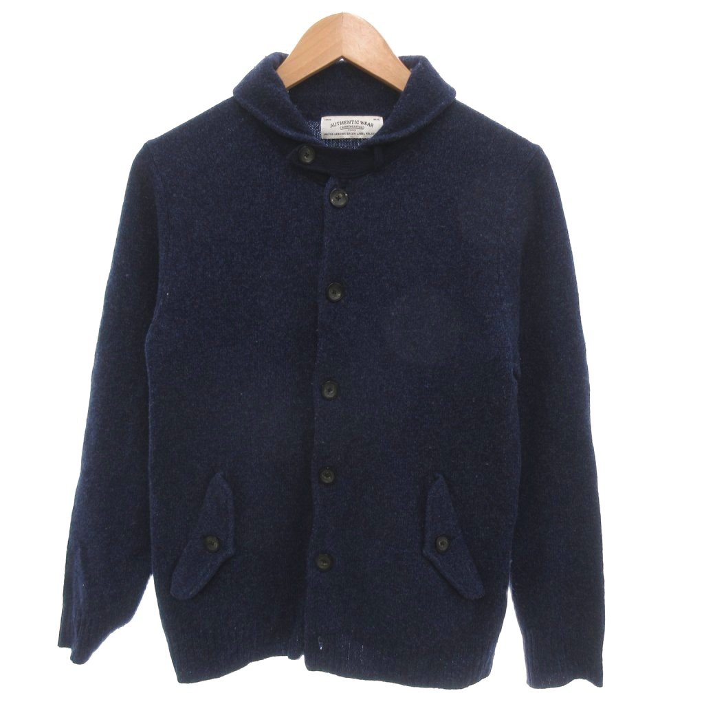 【中古】グリーンレーベルリラクシング ユナイテッドアローズ green label relaxing カーディガン S 紺 ネイビー 長袖 フラップポケット /YF ■ECF004 メンズ 【ベクトル 古着】 260422ブランドグリーンレーベルリラクシング ユナイテッドアローズ green label relaxing表記サイズS実寸サイズ肩幅：40cm　身幅：50cm　着丈：66cm　袖丈：62cm　　素材毛 ナイロン色紺 ネイビー 状態・全体的に毛羽立ちがございます。 その他に目立ったダメージはなく、問題なくご使用いただける商品です。 ※あくまでも中古品ですので掲載写真や記載内容をご確認いただき、ご理解の上ご購入ください。備考株式会社ユナイテッドアローズ こちらのお品物は店舗で保管しておらず、店頭販売出来かねます。（※お取り寄せも出来かねます）商品のお問い合わせの回答を休止しております。＊各商品ページの商品詳細等をご確認の上ご購入ください。【中古】グリーンレーベルリラクシング ユナイテッドアローズ green label relaxing カーディガン S 紺 ネイビー 長袖 フラップポケット /YF ■ECF004 メンズ 【ベクトル 古着】 260422状態ランク　”AB”詳細については、下記および「状態ランクについて」ページをご覧ください。未使用・新品の商品ほぼ新品同様の商品使用感が少なく、かなり状態の良い商品使用感はあるが、傷や汚れの少ない商品使用感の他、傷や汚れが見られる商品かなり大きな傷みがある難あり商品※S〜CランクはUSED品となりますので、使用感をご理解の上でご入札下さい。状態ランクについてinformationブランドグリーンレーベルリラクシング ユナイテッドアローズ green label relaxing表記サイズS実寸サイズ肩幅：40cm　身幅：50cm　着丈：66cm　袖丈：62cm　　素材毛 ナイロン色紺 ネイビー 状態・全体的に毛羽立ちがございます。 その他に目立ったダメージはなく、問題なくご使用いただける商品です。 ※あくまでも中古品ですので掲載写真や記載内容をご確認いただき、ご理解の上ご購入ください。備考株式会社ユナイテッドアローズ こちらのお品物は店舗で保管しておらず、店頭販売出来かねます。（※お取り寄せも出来かねます）商品のお問い合わせの回答を休止しております。＊各商品ページの商品詳細等をご確認の上ご購入ください。本商品は一点物です他サイトや店舗にて販売している商品です。多少のお時間差にて欠品になることもございます。予めご了承頂ますようお願い致します。ベクトル・サイズガイドはこちらこの商品と同じブランドの商品を見る