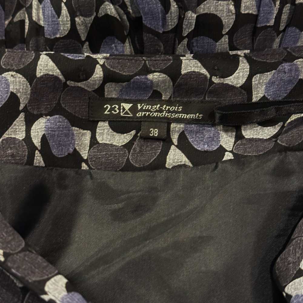 【中古】23区 オンワード樫山 スカート 総柄 プリーツ ひざ丈 38 紺 ネイビー /EH■ECF005 レディース 【ベクトル 古着】 260616 auc-vector-21057365 ブランド古着の買取販売ベクトル サンプル画像3