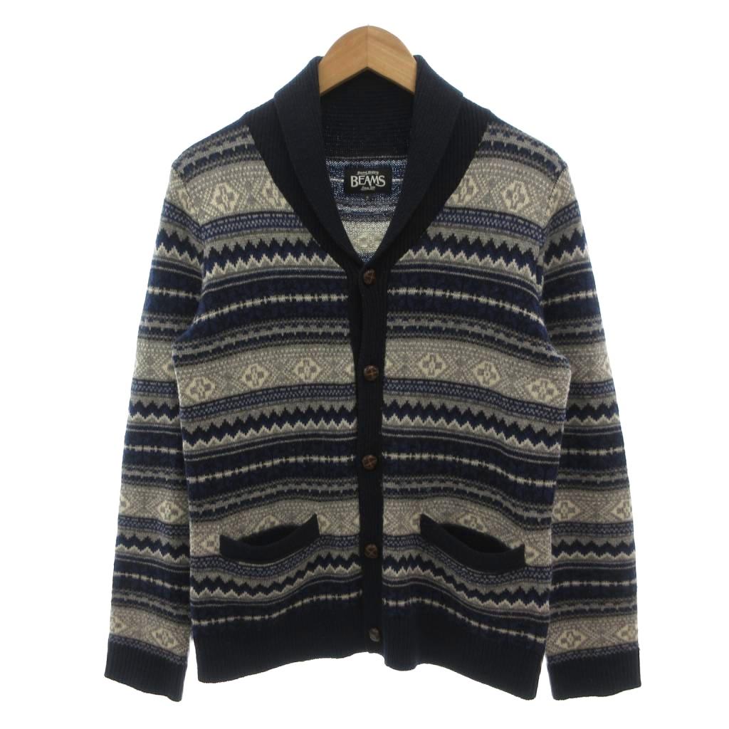 【中古】ビームス BEAMS カーディガン S 紺 ネイビー ショールカラー 総柄 長袖 ウール /NL ■ECF006 メンズ 【ベクトル 古着】 260703ブランドビームス BEAMS表記サイズS実寸サイズ肩幅：42cm　身幅：49cm　着丈：61cm　袖丈：61cm　　素材毛色紺 ネイビー状態・全体に若干の毛玉 その他に目立ったダメージはなく、問題なくご使用いただける商品です。 ※あくまでも中古品ですので掲載写真や記載内容をご確認いただき、ご理解の上ご購入ください。付属品付属品なし、写真に写っている物が全てです。備考株式会社ビームス こちらのお品物は店舗で保管しておらず、店頭販売出来かねます。（※お取り寄せも出来かねます） 商品のお問い合わせの回答を休止しております。＊各商品ページの商品詳細等をご確認の上ご購入ください。【中古】ビームス BEAMS カーディガン S 紺 ネイビー ショールカラー 総柄 長袖 ウール /NL ■ECF006 メンズ 【ベクトル 古着】 260703状態ランク　”AB”詳細については、下記および「状態ランクについて」ページをご覧ください。未使用・新品の商品ほぼ新品同様の商品使用感が少なく、かなり状態の良い商品使用感はあるが、傷や汚れの少ない商品使用感の他、傷や汚れが見られる商品かなり大きな傷みがある難あり商品※S〜CランクはUSED品となりますので、使用感をご理解の上でご入札下さい。状態ランクについてinformationブランドビームス BEAMS表記サイズS実寸サイズ肩幅：42cm　身幅：49cm　着丈：61cm　袖丈：61cm　　素材毛色紺 ネイビー状態・全体に若干の毛玉 その他に目立ったダメージはなく、問題なくご使用いただける商品です。 ※あくまでも中古品ですので掲載写真や記載内容をご確認いただき、ご理解の上ご購入ください。付属品付属品なし、写真に写っている物が全てです。備考株式会社ビームス こちらのお品物は店舗で保管しておらず、店頭販売出来かねます。（※お取り寄せも出来かねます） 商品のお問い合わせの回答を休止しております。＊各商品ページの商品詳細等をご確認の上ご購入ください。本商品は一点物です他サイトや店舗にて販売している商品です。多少のお時間差にて欠品になることもございます。予めご了承頂ますようお願い致します。ベクトル・サイズガイドはこちらこの商品と同じブランドの商品を見る