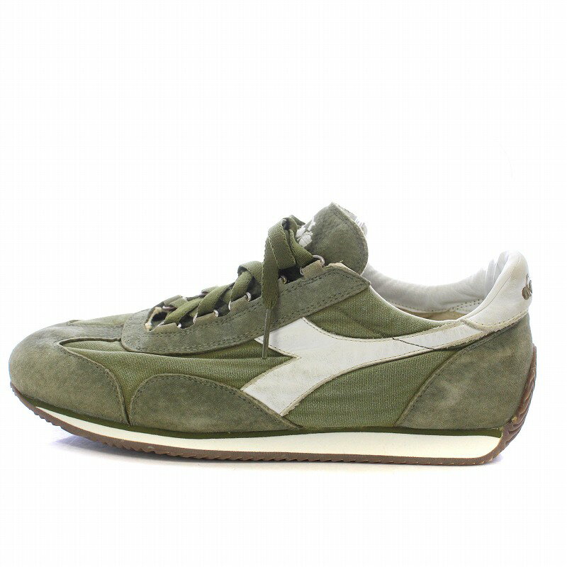 【中古】ディアドラ DIADORA スニーカー ドライビングシューズ ロゴ スエード 8.5 26.5cm 緑 グリーン /AQ ■GY12 メンズ 【ベクトル 古着】 240410ブランドディアドラ DIADORA表記サイズ8.5（日本サイズ26.5cm相当）実寸サイズ最大幅：約10cm　アウトソール：約28cm　　素材スエード色緑 グリーン状態この商品には下記のようなダメージがあります。 ・全体的に色あせ ・つま先とかかと部分にスレ（画像3 5） ※全体的に中古品としての使用感と上記のようなダメージがありますが、通常使用には支障のない商品です。記載写真や記載内容をご確認いただき、ご理解の上ご購入ください。付属品替え紐×1（白 ホワイト）備考品番 2010161499商品のお問い合わせの回答を休止しております。＊各商品ページの商品詳細等をご確認の上ご購入ください。【中古】ディアドラ DIADORA スニーカー ドライビングシューズ ロゴ スエード 8.5 26.5cm 緑 グリーン /AQ ■GY12 メンズ 【ベクトル 古着】 240410状態ランク　”B”詳細については、下記および「状態ランクについて」ページをご覧ください。未使用・新品の商品ほぼ新品同様の商品使用感が少なく、かなり状態の良い商品使用感はあるが、傷や汚れの少ない商品使用感の他、傷や汚れが見られる商品かなり大きな傷みがある難あり商品※S〜CランクはUSED品となりますので、使用感をご理解の上でご入札下さい。状態ランクについてinformationブランドディアドラ DIADORA表記サイズ8.5（日本サイズ26.5cm相当）実寸サイズ最大幅：約10cm　アウトソール：約28cm　　素材スエード色緑 グリーン状態この商品には下記のようなダメージがあります。 ・全体的に色あせ ・つま先とかかと部分にスレ（画像3 5） ※全体的に中古品としての使用感と上記のようなダメージがありますが、通常使用には支障のない商品です。記載写真や記載内容をご確認いただき、ご理解の上ご購入ください。付属品替え紐×1（白 ホワイト）備考品番 2010161499商品のお問い合わせの回答を休止しております。＊各商品ページの商品詳細等をご確認の上ご購入ください。本商品は一点物です他サイトや店舗にて販売している商品です。多少のお時間差にて欠品になることもございます。予めご了承頂ますようお願い致します。ベクトル・サイズガイドはこちらこの商品と同じブランドの商品を見る