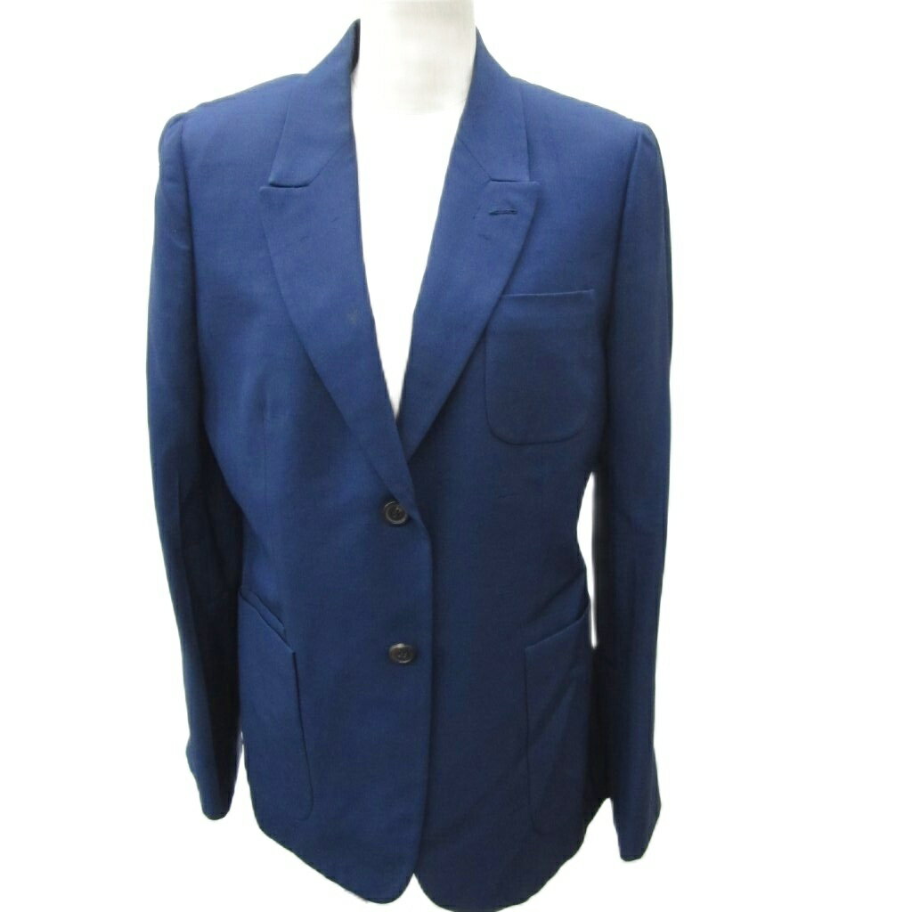 【中古】アニオナ AGNONA テーラードジャケット 上着 ミドル丈 シングルボタン シルク 44 紺 ネイビー /SM33 ■GY99 レディース 【ベクトル 古着】 260430ブランドアニオナ AGNONA表記サイズ44実寸サイズ肩幅：38cm　身幅：48cm　着丈：71cm　袖丈：62cm　　素材シルク キュプラ ポリウレタン色紺仕様背抜き 若干薄手状態こちらの商品には下記のようなダメージがあります。 ・首周りに茶色いシミ汚れがあります。 ・全体的に使用感があり、引っ掻き傷があります。 ・前身頃に1か所小さい茶色い汚れがあります。 ※使用感の他、上記のようにダメージがある中古品です。掲載写真や記載内容をご確認いただき、ご理解の上ご購入ください。商品のお問い合わせの回答を休止しております。＊各商品ページの商品詳細等をご確認の上ご購入ください。【中古】アニオナ AGNONA テーラードジャケット 上着 ミドル丈 シングルボタン シルク 44 紺 ネイビー /SM33 ■GY99 レディース 【ベクトル 古着】 260430状態ランク　”C”詳細については、下記および「状態ランクについて」ページをご覧ください。未使用・新品の商品ほぼ新品同様の商品使用感が少なく、かなり状態の良い商品使用感はあるが、傷や汚れの少ない商品使用感の他、傷や汚れが見られる商品かなり大きな傷みがある難あり商品※S〜CランクはUSED品となりますので、使用感をご理解の上でご入札下さい。状態ランクについてinformationブランドアニオナ AGNONA表記サイズ44実寸サイズ肩幅：38cm　身幅：48cm　着丈：71cm　袖丈：62cm　　素材シルク キュプラ ポリウレタン色紺仕様背抜き 若干薄手状態こちらの商品には下記のようなダメージがあります。 ・首周りに茶色いシミ汚れがあります。 ・全体的に使用感があり、引っ掻き傷があります。 ・前身頃に1か所小さい茶色い汚れがあります。 ※使用感の他、上記のようにダメージがある中古品です。掲載写真や記載内容をご確認いただき、ご理解の上ご購入ください。商品のお問い合わせの回答を休止しております。＊各商品ページの商品詳細等をご確認の上ご購入ください。本商品は一点物です他サイトや店舗にて販売している商品です。多少のお時間差にて欠品になることもございます。予めご了承頂ますようお願い致します。ベクトル・サイズガイドはこちらこの商品と同じブランドの商品を見る