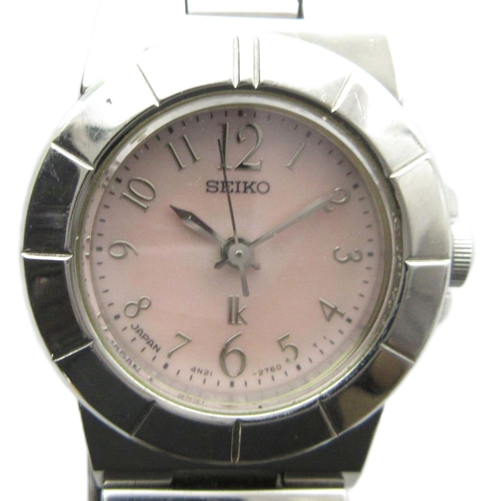 【中古】セイコー SEIKO 4N21-1130 lk ルキア 腕時計 クォーツ ウォッチ シルバー色 ■GY11 /MQ レディース 【ベクトル 古着】 260711ブランドセイコー SEIKO表記サイズ実寸サイズをご参考ください。実寸サイズバンド幅：約1cm　腕周り：約14cm　ケース・タテ：約22mm　ケース・ヨコ（リューズは除く）：約22mm　　素材ステンレススチール色シルバー色状態ケース、ベルトに傷がございますが、その他に目立ったダメージはなく、問題なくご使用いただける商品です。 ※あくまでも中古品ですので掲載写真や記載内容をご確認いただき、ご理解の上ご購入ください。備考型番 4N21-1130 2026/7/11動作確認済 OH期不明商品のお問い合わせの回答を休止しております。＊各商品ページの商品詳細等をご確認の上ご購入ください。【中古】セイコー SEIKO 4N21-1130 lk ルキア 腕時計 クォーツ ウォッチ シルバー色 ■GY11 /MQ レディース 【ベクトル 古着】 260711状態ランク　”AB”詳細については、下記および「状態ランクについて」ページをご覧ください。未使用・新品の商品ほぼ新品同様の商品使用感が少なく、かなり状態の良い商品使用感はあるが、傷や汚れの少ない商品使用感の他、傷や汚れが見られる商品かなり大きな傷みがある難あり商品※S〜CランクはUSED品となりますので、使用感をご理解の上でご入札下さい。状態ランクについてinformationブランドセイコー SEIKO表記サイズ実寸サイズをご参考ください。実寸サイズバンド幅：約1cm　腕周り：約14cm　ケース・タテ：約22mm　ケース・ヨコ（リューズは除く）：約22mm　　素材ステンレススチール色シルバー色状態ケース、ベルトに傷がございますが、その他に目立ったダメージはなく、問題なくご使用いただける商品です。 ※あくまでも中古品ですので掲載写真や記載内容をご確認いただき、ご理解の上ご購入ください。備考型番 4N21-1130 2026/7/11動作確認済 OH期不明商品のお問い合わせの回答を休止しております。＊各商品ページの商品詳細等をご確認の上ご購入ください。本商品は一点物です他サイトや店舗にて販売している商品です。多少のお時間差にて欠品になることもございます。予めご了承頂ますようお願い致します。ベクトル・サイズガイドはこちらこの商品と同じブランドの商品を見る