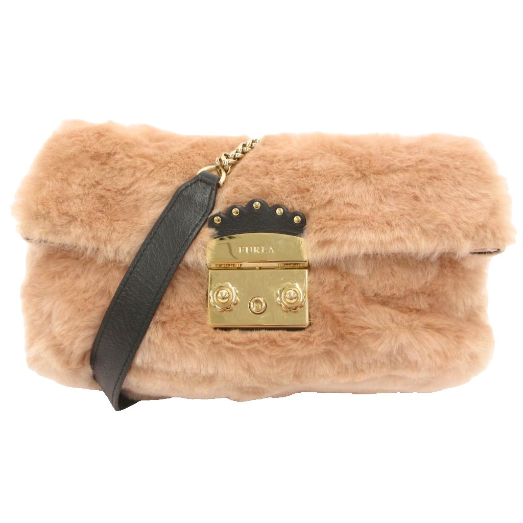 【中古】フルラ FURLA メトロポリス 2WAY ショルダーバッグ ポシェット クラッチ 肩掛け 斜め掛け フェイクファー ピンク /SD ■GY18 レディース 【ベクトル 古着】 260620ブランドフルラ FURLA実寸サイズ持ち手の長さ：-cm　ヨコ：24cm　タテ：16cm　マチ：6cm　ショルダーの長さ：95cm　　色ピンク仕様内ポケット?2 外ポケットなし プッシュロック開閉式 ショルダー取り外し可能状態・金具に細かいキズ、内側若干の汚れ その他に目立ったダメージはなく、問題なくご使用いただける商品です。 ※あくまでも中古品ですので掲載写真や記載内容をご確認いただき、ご理解の上ご購入ください。付属品付属品なし、写真に写っている物が全てです。備考259445 こちらのお品物は店舗で保管しておらず、店頭販売出来かねます。（※お取り寄せも出来かねます）商品のお問い合わせの回答を休止しております。＊各商品ページの商品詳細等をご確認の上ご購入ください。【中古】フルラ FURLA メトロポリス 2WAY ショルダーバッグ ポシェット クラッチ 肩掛け 斜め掛け フェイクファー ピンク /SD ■GY18 レディース 【ベクトル 古着】 260620状態ランク　”AB”詳細については、下記および「状態ランクについて」ページをご覧ください。未使用・新品の商品ほぼ新品同様の商品使用感が少なく、かなり状態の良い商品使用感はあるが、傷や汚れの少ない商品使用感の他、傷や汚れが見られる商品かなり大きな傷みがある難あり商品※S〜CランクはUSED品となりますので、使用感をご理解の上でご入札下さい。状態ランクについてinformationブランドフルラ FURLA実寸サイズ持ち手の長さ：-cm　ヨコ：24cm　タテ：16cm　マチ：6cm　ショルダーの長さ：95cm　　色ピンク仕様内ポケット?2 外ポケットなし プッシュロック開閉式 ショルダー取り外し可能状態・金具に細かいキズ、内側若干の汚れ その他に目立ったダメージはなく、問題なくご使用いただける商品です。 ※あくまでも中古品ですので掲載写真や記載内容をご確認いただき、ご理解の上ご購入ください。付属品付属品なし、写真に写っている物が全てです。備考259445 こちらのお品物は店舗で保管しておらず、店頭販売出来かねます。（※お取り寄せも出来かねます）商品のお問い合わせの回答を休止しております。＊各商品ページの商品詳細等をご確認の上ご購入ください。本商品は一点物です他サイトや店舗にて販売している商品です。多少のお時間差にて欠品になることもございます。予めご了承頂ますようお願い致します。ベクトル・サイズガイドはこちらこの商品と同じブランドの商品を見る