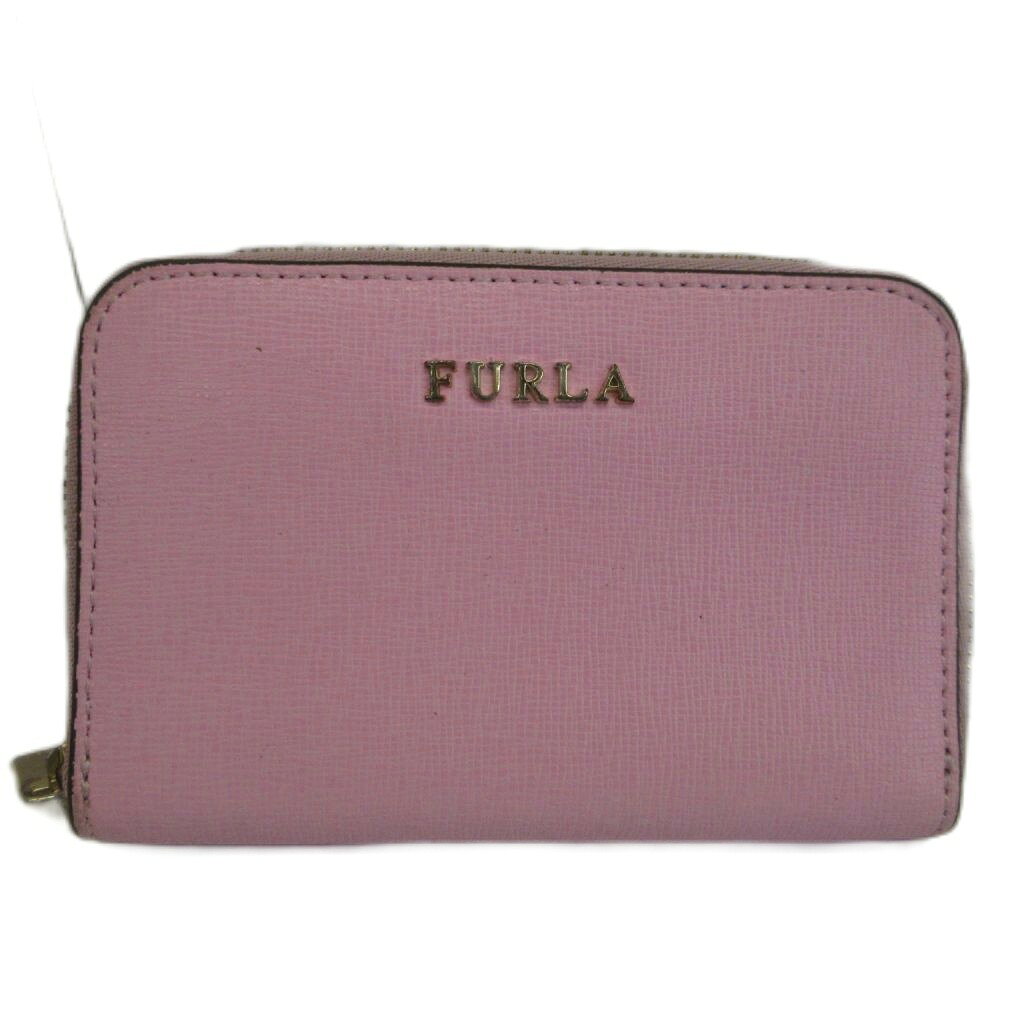 【中古】フルラ FURLA コインケース 小銭入れ レザー ラウンドファスナー ロゴ ゴールド金具 ピンク /XZ ■GY17 レディース 【ベクトル 古着】 260627ブランドフルラ FURLA実寸サイズヨコ：11cm　タテ：7.5cm　マチ：1cm　　素材レザー色ピンク仕様開閉 ラウンドファスナー状態全体的に小汚れやロゴ金具に剥げが見られますが、その他に目立ったダメージはなく、問題なくご使用いただける商品です。 ※あくまでも中古品ですので掲載写真や記載内容をご確認いただき、ご理解の上ご購入ください。付属品箱商品のお問い合わせの回答を休止しております。＊各商品ページの商品詳細等をご確認の上ご購入ください。【中古】フルラ FURLA コインケース 小銭入れ レザー ラウンドファスナー ロゴ ゴールド金具 ピンク /XZ ■GY17 レディース 【ベクトル 古着】 260627状態ランク　”AB”詳細については、下記および「状態ランクについて」ページをご覧ください。未使用・新品の商品ほぼ新品同様の商品使用感が少なく、かなり状態の良い商品使用感はあるが、傷や汚れの少ない商品使用感の他、傷や汚れが見られる商品かなり大きな傷みがある難あり商品※S〜CランクはUSED品となりますので、使用感をご理解の上でご入札下さい。状態ランクについてinformationブランドフルラ FURLA実寸サイズヨコ：11cm　タテ：7.5cm　マチ：1cm　　素材レザー色ピンク仕様開閉 ラウンドファスナー状態全体的に小汚れやロゴ金具に剥げが見られますが、その他に目立ったダメージはなく、問題なくご使用いただける商品です。 ※あくまでも中古品ですので掲載写真や記載内容をご確認いただき、ご理解の上ご購入ください。付属品箱商品のお問い合わせの回答を休止しております。＊各商品ページの商品詳細等をご確認の上ご購入ください。本商品は一点物です他サイトや店舗にて販売している商品です。多少のお時間差にて欠品になることもございます。予めご了承頂ますようお願い致します。ベクトル・サイズガイドはこちらこの商品と同じブランドの商品を見る