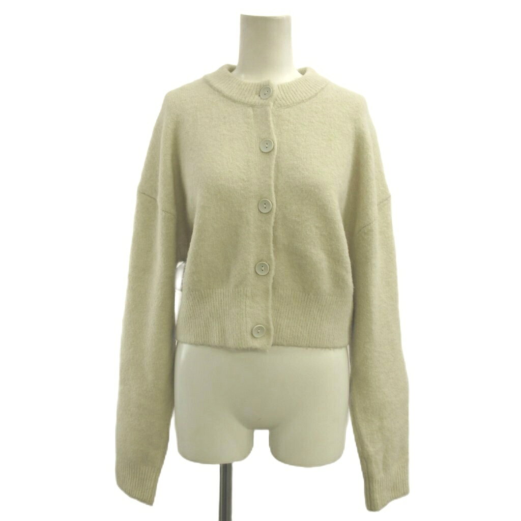 【中古】ザラ ZARA ニットカーディガン ウール M オフホワイト クルーネック 長袖 /NP ■GY99 レディース 【ベクトル 古着】 260630ブランドザラ ZARA表記サイズM実寸サイズ身幅：46cm　着丈：43cm　ゆき丈：86cm　　素材アクリル、ポリエステル、毛、羊毛、ポリウレタン色オフホワイト状態前側に薄い茶色いシミ、袖口にほつれがございますが、その他に目立ったダメージはなく、問題なくご使用いただける商品です。 ※あくまでも中古品ですので掲載写真や記載内容をご確認いただき、ご理解の上ご購入ください。備考（株）ITXジャパン商品のお問い合わせの回答を休止しております。＊各商品ページの商品詳細等をご確認の上ご購入ください。【中古】ザラ ZARA ニットカーディガン ウール M オフホワイト クルーネック 長袖 /NP ■GY99 レディース 【ベクトル 古着】 260630状態ランク　”AB”詳細については、下記および「状態ランクについて」ページをご覧ください。未使用・新品の商品ほぼ新品同様の商品使用感が少なく、かなり状態の良い商品使用感はあるが、傷や汚れの少ない商品使用感の他、傷や汚れが見られる商品かなり大きな傷みがある難あり商品※S〜CランクはUSED品となりますので、使用感をご理解の上でご入札下さい。状態ランクについてinformationブランドザラ ZARA表記サイズM実寸サイズ身幅：46cm　着丈：43cm　ゆき丈：86cm　　素材アクリル、ポリエステル、毛、羊毛、ポリウレタン色オフホワイト状態前側に薄い茶色いシミ、袖口にほつれがございますが、その他に目立ったダメージはなく、問題なくご使用いただける商品です。 ※あくまでも中古品ですので掲載写真や記載内容をご確認いただき、ご理解の上ご購入ください。備考（株）ITXジャパン商品のお問い合わせの回答を休止しております。＊各商品ページの商品詳細等をご確認の上ご購入ください。本商品は一点物です他サイトや店舗にて販売している商品です。多少のお時間差にて欠品になることもございます。予めご了承頂ますようお願い致します。ベクトル・サイズガイドはこちらこの商品と同じブランドの商品を見る