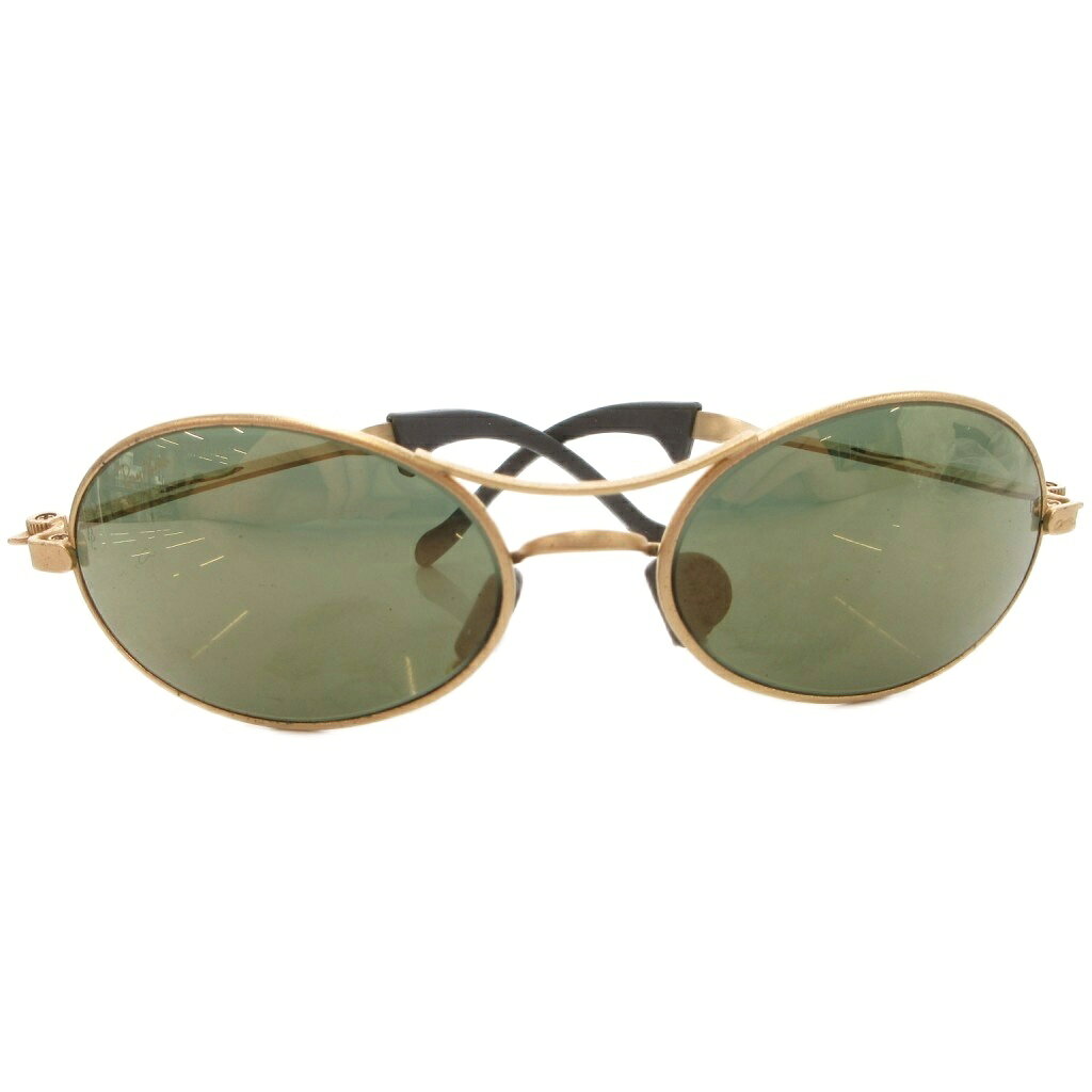【中古】レイバン RAY BAN サングラス アイウェア メガネ フルリム ツーブリッジ オーバル型 ゴールドカラー 緑 グリーン /FF ■GY11 メンズ レディース 【ベクトル 古着】 260707ブランドレイバン RAY BAN表記サイズサイズ表記はございませんので、実寸サイズを参考によろしくお願いします実寸サイズレンズの大きさ：5.5×3.5cm　フレーム：14cm　テンプル：13cm　　色ゴールドカラー 緑 グリーン状態・レンズ多少の汚れ ・パッド薄汚れ ・テンプル、フレーム擦れ ※全体的に中古品としての使用感とダメージがありますが、通常使用には支障のない商品です。 掲載写真や記載内容をご確認いただき、ご理解の上ご購入ください。付属品ケース備考こちらのお品物は店舗で保管しておらず、店頭販売出来かねます。（※お取り寄せも出来かねます）商品のお問い合わせの回答を休止しております。＊各商品ページの商品詳細等をご確認の上ご購入ください。【中古】レイバン RAY BAN サングラス アイウェア メガネ フルリム ツーブリッジ オーバル型 ゴールドカラー 緑 グリーン /FF ■GY11 メンズ レディース 【ベクトル 古着】 260707状態ランク　”B”詳細については、下記および「状態ランクについて」ページをご覧ください。未使用・新品の商品ほぼ新品同様の商品使用感が少なく、かなり状態の良い商品使用感はあるが、傷や汚れの少ない商品使用感の他、傷や汚れが見られる商品かなり大きな傷みがある難あり商品※S〜CランクはUSED品となりますので、使用感をご理解の上でご入札下さい。状態ランクについてinformationブランドレイバン RAY BAN表記サイズサイズ表記はございませんので、実寸サイズを参考によろしくお願いします実寸サイズレンズの大きさ：5.5×3.5cm　フレーム：14cm　テンプル：13cm　　色ゴールドカラー 緑 グリーン状態・レンズ多少の汚れ ・パッド薄汚れ ・テンプル、フレーム擦れ ※全体的に中古品としての使用感とダメージがありますが、通常使用には支障のない商品です。 掲載写真や記載内容をご確認いただき、ご理解の上ご購入ください。付属品ケース備考こちらのお品物は店舗で保管しておらず、店頭販売出来かねます。（※お取り寄せも出来かねます）商品のお問い合わせの回答を休止しております。＊各商品ページの商品詳細等をご確認の上ご購入ください。本商品は一点物です他サイトや店舗にて販売している商品です。多少のお時間差にて欠品になることもございます。予めご了承頂ますようお願い致します。ベクトル・サイズガイドはこちらこの商品と同じブランドの商品を見る