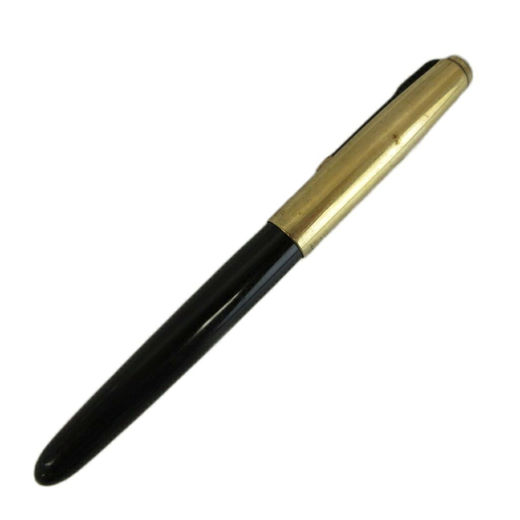 【中古】パーカー parker パーカー51 Parker 51 ヴィンテージ 万年筆 文房具 筆記用具 12K ロゴ 黒 ブラック ゴールド色 /XZ ■GY11 その他 【ベクトル 古着】 260813ブランドパーカー parker実寸サイズ全長：13.5cm　　素材12K 色黒 ブラック ゴールド色状態インク切れの筆記未確認につき、ジャンク品扱いとさせていただきます。 その他、ネーム刻印や全体的にスレや小キズ、汚れが見られます。 ※ジャンク品につきましては、返品・交換・修理・動作保証は承っておりません。現状をよくご理解の上ご検討ください。付属品付属品なし商品のお問い合わせの回答を休止しております。＊各商品ページの商品詳細等をご確認の上ご購入ください。【中古】パーカー parker パーカー51 Parker 51 ヴィンテージ 万年筆 文房具 筆記用具 12K ロゴ 黒 ブラック ゴールド色 /XZ ■GY11 その他 【ベクトル 古着】 260813状態ランク　”D”詳細については、下記および「状態ランクについて」ページをご覧ください。未使用・新品の商品ほぼ新品同様の商品使用感が少なく、かなり状態の良い商品使用感はあるが、傷や汚れの少ない商品使用感の他、傷や汚れが見られる商品かなり大きな傷みがある難あり商品※S〜CランクはUSED品となりますので、使用感をご理解の上でご入札下さい。状態ランクについてinformationブランドパーカー parker実寸サイズ全長：13.5cm　　素材12K 色黒 ブラック ゴールド色状態インク切れの筆記未確認につき、ジャンク品扱いとさせていただきます。 その他、ネーム刻印や全体的にスレや小キズ、汚れが見られます。 ※ジャンク品につきましては、返品・交換・修理・動作保証は承っておりません。現状をよくご理解の上ご検討ください。付属品付属品なし商品のお問い合わせの回答を休止しております。＊各商品ページの商品詳細等をご確認の上ご購入ください。本商品は一点物です他サイトや店舗にて販売している商品です。多少のお時間差にて欠品になることもございます。予めご了承頂ますようお願い致します。ベクトル・サイズガイドはこちらこの商品と同じブランドの商品を見る