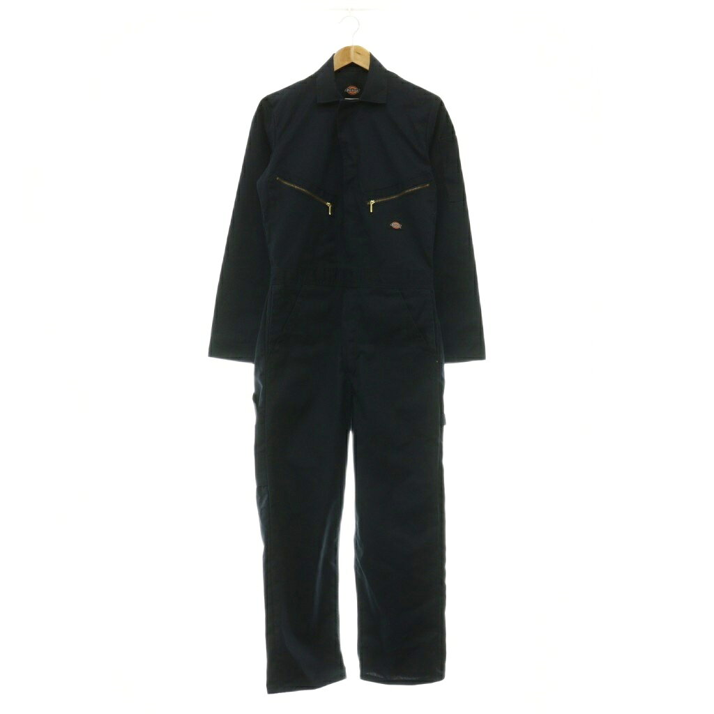 【中古】ディッキーズ Dickies ジャンプスーツ つなぎ オールインワン SR ネイビー /MY ■OS ■GY01 メンズ 【ベクトル 古着】 260907ブランドディッキーズ Dickies表記サイズSR実寸サイズ肩幅：40cm　身幅：50cm　着丈：153cm　袖丈：63cm　もも幅34cm　裾幅22cm　股上36cm　股下68cm　素材ポリエステル 綿色ネイビー状態使用感が少なく、かなり状態の良い商品です。 ※あくまでも中古品ですので掲載写真や記載内容をご確認いただき、ご理解の上ご購入ください。備考・国内代理店なし ・日本語表記なし商品のお問い合わせの回答を休止しております。＊各商品ページの商品詳細等をご確認の上ご購入ください。【中古】ディッキーズ Dickies ジャンプスーツ つなぎ オールインワン SR ネイビー /MY ■OS ■GY01 メンズ 【ベクトル 古着】 260907状態ランク　”A”詳細については、下記および「状態ランクについて」ページをご覧ください。未使用・新品の商品ほぼ新品同様の商品使用感が少なく、かなり状態の良い商品使用感はあるが、傷や汚れの少ない商品使用感の他、傷や汚れが見られる商品かなり大きな傷みがある難あり商品※S〜CランクはUSED品となりますので、使用感をご理解の上でご入札下さい。状態ランクについてinformationブランドディッキーズ Dickies表記サイズSR実寸サイズ肩幅：40cm　身幅：50cm　着丈：153cm　袖丈：63cm　もも幅34cm　裾幅22cm　股上36cm　股下68cm　素材ポリエステル 綿色ネイビー状態使用感が少なく、かなり状態の良い商品です。 ※あくまでも中古品ですので掲載写真や記載内容をご確認いただき、ご理解の上ご購入ください。備考・国内代理店なし ・日本語表記なし商品のお問い合わせの回答を休止しております。＊各商品ページの商品詳細等をご確認の上ご購入ください。本商品は一点物です他サイトや店舗にて販売している商品です。多少のお時間差にて欠品になることもございます。予めご了承頂ますようお願い致します。ベクトル・サイズガイドはこちらこの商品と同じブランドの商品を見る