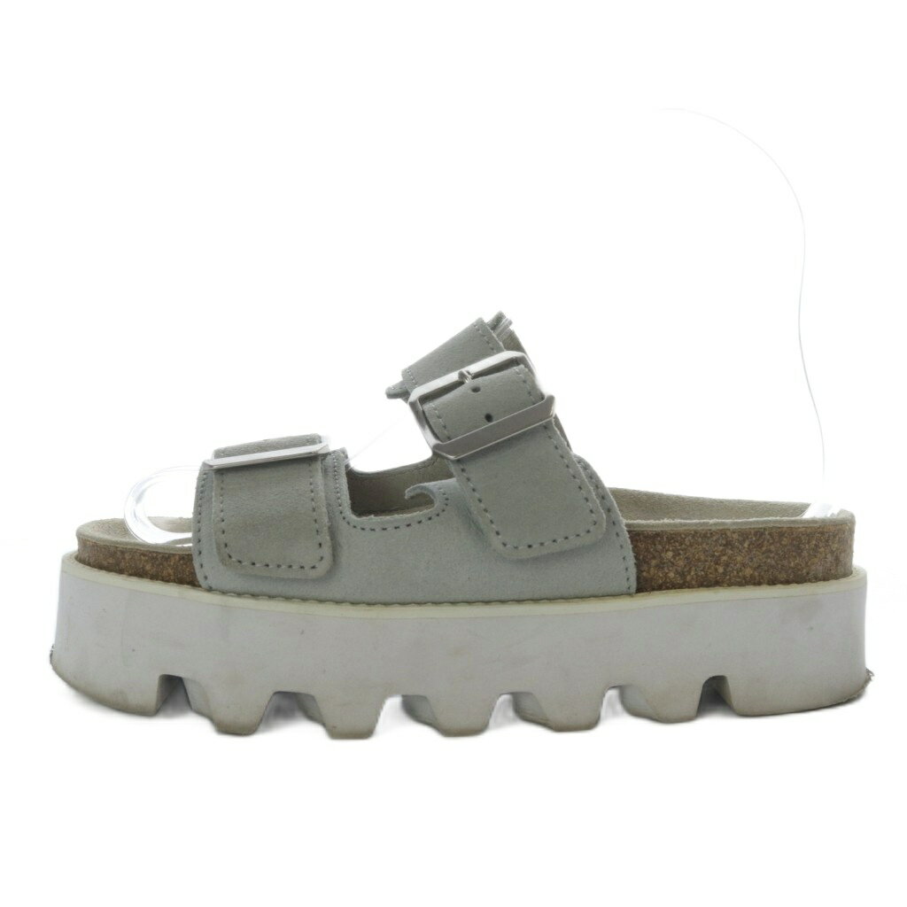 【中古】メゾンスペシャル MAISON SPECIAL SPECIAL SHOES FACTORY 東京産ダブルベルトコルクドッキング厚底 スポーツサンダル プラットフォーム スエード 23.5cm ブルー /YO14 レディース 【ベクトル 古着】 250805ブランドメゾンスペシャル MAISON SPECIAL表記サイズ23.5cm実寸サイズヒールの高さ：5.5cm　最大幅：10.5cm　　素材スエード色ブルー状態インソールと表側に使用によるスレと汚れがございますが、その他に目立ったダメージはなく、問題なくご使用いただける商品です。 ※あくまでも中古品ですので掲載写真や記載内容をご確認いただき、ご理解の上ご購入ください。付属品なし商品のお問い合わせの回答を休止しております。＊各商品ページの商品詳細等をご確認の上ご購入ください。【中古】メゾンスペシャル MAISON SPECIAL SPECIAL SHOES FACTORY 東京産ダブルベルトコルクドッキング厚底 スポーツサンダル プラットフォーム スエード 23.5cm ブルー /YO14 レディース 【ベクトル 古着】 250805状態ランク　”AB”詳細については、下記および「状態ランクについて」ページをご覧ください。未使用・新品の商品ほぼ新品同様の商品使用感が少なく、かなり状態の良い商品使用感はあるが、傷や汚れの少ない商品使用感の他、傷や汚れが見られる商品かなり大きな傷みがある難あり商品※S〜CランクはUSED品となりますので、使用感をご理解の上でご入札下さい。状態ランクについてinformationブランドメゾンスペシャル MAISON SPECIAL表記サイズ23.5cm実寸サイズヒールの高さ：5.5cm　最大幅：10.5cm　　素材スエード色ブルー状態インソールと表側に使用によるスレと汚れがございますが、その他に目立ったダメージはなく、問題なくご使用いただける商品です。 ※あくまでも中古品ですので掲載写真や記載内容をご確認いただき、ご理解の上ご購入ください。付属品なし商品のお問い合わせの回答を休止しております。＊各商品ページの商品詳細等をご確認の上ご購入ください。本商品は一点物です他サイトや店舗にて販売している商品です。多少のお時間差にて欠品になることもございます。予めご了承頂ますようお願い致します。ベクトル・サイズガイドはこちらこの商品と同じブランドの商品を見る