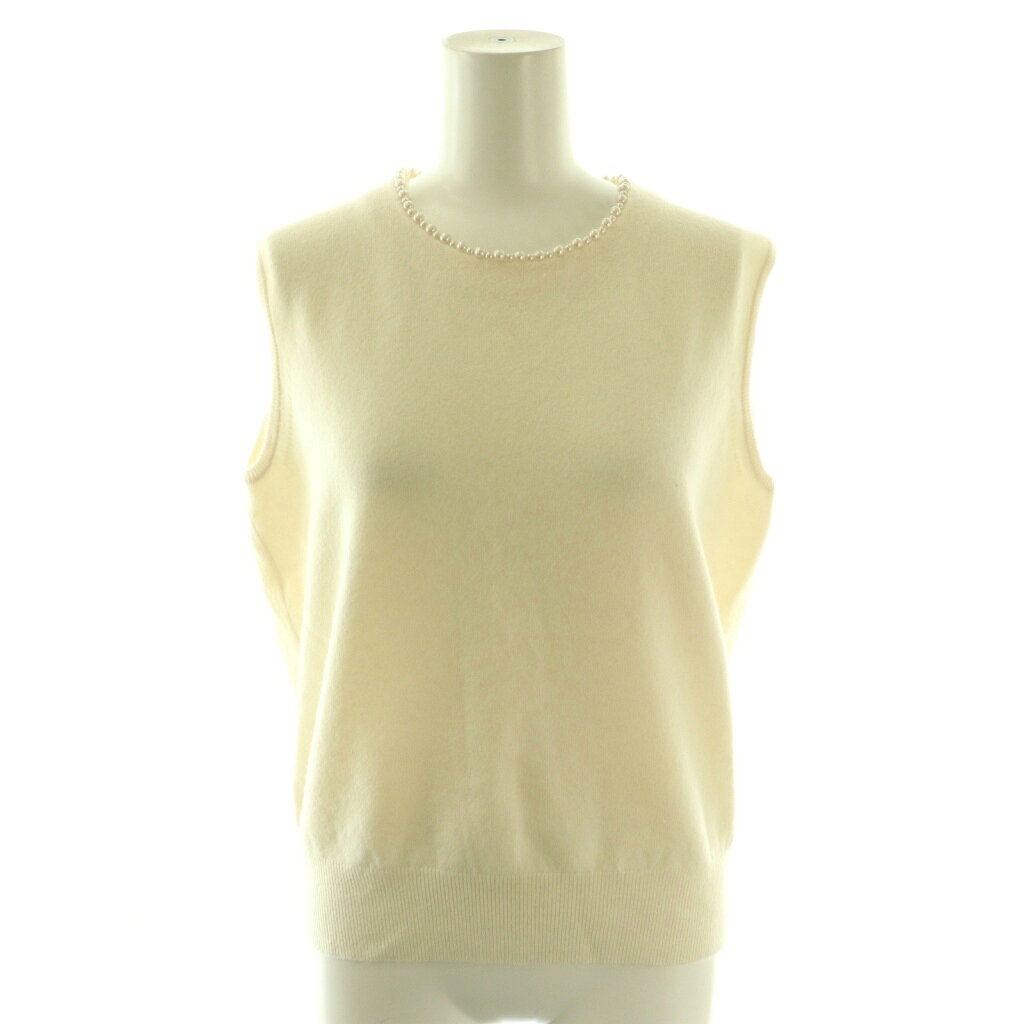 【中古】アール R 24AW ウールカシミヤ パールトリム ノースリーブニット プルオーバー 38 オフホワイト /DF ■OS レディース 【ベクトル 古着】 260324表記サイズ38実寸サイズ身幅：47cm　着丈：53cm　　素材羊毛、カシミヤ、ナイロン、ポリウレタン色オフホワイト状態毛羽立ちがございますが、その他に目立ったダメージはなく、問題なくご使用いただける商品です。 ※あくまでも中古品ですので掲載写真や記載内容をご確認いただき、ご理解の上ご購入ください。備考KRRGCW0952商品のお問い合わせの回答を休止しております。＊各商品ページの商品詳細等をご確認の上ご購入ください。【中古】アール R 24AW ウールカシミヤ パールトリム ノースリーブニット プルオーバー 38 オフホワイト /DF ■OS レディース 【ベクトル 古着】 260324状態ランク　”AB”詳細については、下記および「状態ランクについて」ページをご覧ください。未使用・新品の商品ほぼ新品同様の商品使用感が少なく、かなり状態の良い商品使用感はあるが、傷や汚れの少ない商品使用感の他、傷や汚れが見られる商品かなり大きな傷みがある難あり商品※S〜CランクはUSED品となりますので、使用感をご理解の上でご入札下さい。状態ランクについてinformation表記サイズ38実寸サイズ身幅：47cm　着丈：53cm　　素材羊毛、カシミヤ、ナイロン、ポリウレタン色オフホワイト状態毛羽立ちがございますが、その他に目立ったダメージはなく、問題なくご使用いただける商品です。 ※あくまでも中古品ですので掲載写真や記載内容をご確認いただき、ご理解の上ご購入ください。備考KRRGCW0952商品のお問い合わせの回答を休止しております。＊各商品ページの商品詳細等をご確認の上ご購入ください。本商品は一点物です他サイトや店舗にて販売している商品です。多少のお時間差にて欠品になることもございます。予めご了承頂ますようお願い致します。ベクトル・サイズガイドはこちらこの商品と同じブランドの商品を見る