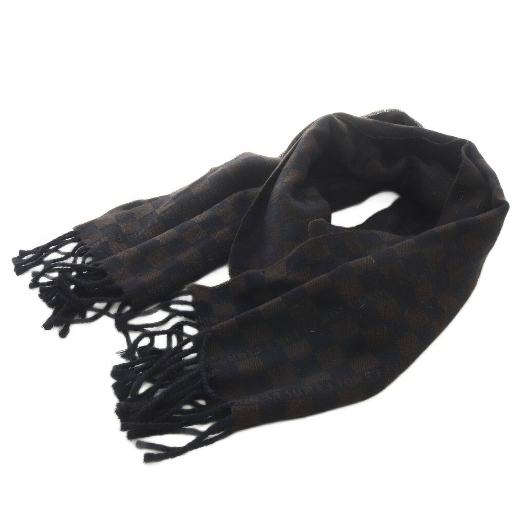【中古】フェンディ FENDI チェック マフラー 茶色 ブラウン 黒 ブラック /SR ■OH メンズ 【ベクトル 古着】 260415ブランドフェンディ FENDI表記サイズサイズなし（実寸サイズをご確認下さい）実寸サイズ全長（フリンジ含まず）：150cm　幅：37cm　　素材毛 色茶色 ブラウン 黒 ブラック状態全体的に毛羽立ちや毛玉がございますが、その他に目立ったダメージはなく、問題なくご使用いただける商品です。 ※あくまでも中古品ですので掲載写真や記載内容をご確認いただき、ご理解の上ご購入ください。付属品付属品なし商品のお問い合わせの回答を休止しております。＊各商品ページの商品詳細等をご確認の上ご購入ください。【中古】フェンディ FENDI チェック マフラー 茶色 ブラウン 黒 ブラック /SR ■OH メンズ 【ベクトル 古着】 260415状態ランク　”AB”詳細については、下記および「状態ランクについて」ページをご覧ください。未使用・新品の商品ほぼ新品同様の商品使用感が少なく、かなり状態の良い商品使用感はあるが、傷や汚れの少ない商品使用感の他、傷や汚れが見られる商品かなり大きな傷みがある難あり商品※S〜CランクはUSED品となりますので、使用感をご理解の上でご入札下さい。状態ランクについてinformationブランドフェンディ FENDI表記サイズサイズなし（実寸サイズをご確認下さい）実寸サイズ全長（フリンジ含まず）：150cm　幅：37cm　　素材毛 色茶色 ブラウン 黒 ブラック状態全体的に毛羽立ちや毛玉がございますが、その他に目立ったダメージはなく、問題なくご使用いただける商品です。 ※あくまでも中古品ですので掲載写真や記載内容をご確認いただき、ご理解の上ご購入ください。付属品付属品なし商品のお問い合わせの回答を休止しております。＊各商品ページの商品詳細等をご確認の上ご購入ください。本商品は一点物です他サイトや店舗にて販売している商品です。多少のお時間差にて欠品になることもございます。予めご了承頂ますようお願い致します。ベクトル・サイズガイドはこちらこの商品と同じブランドの商品を見る