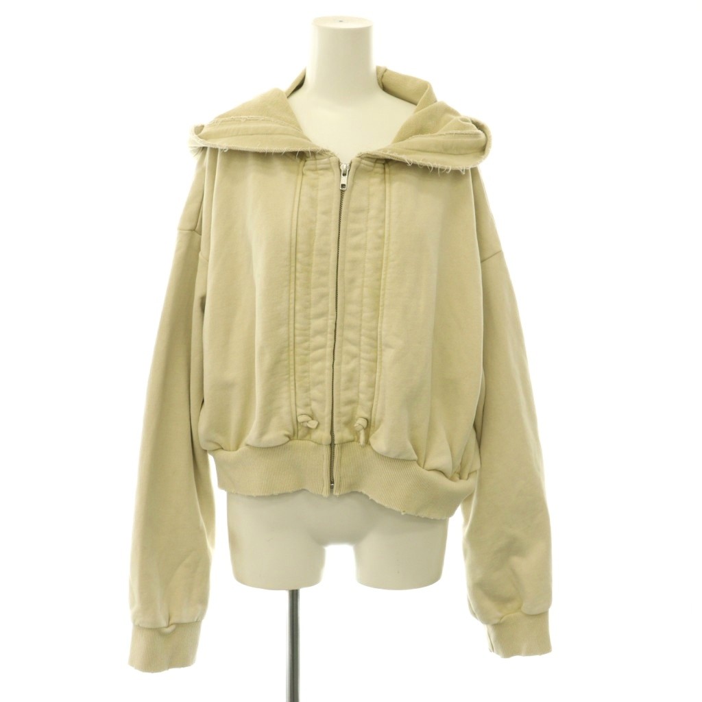 【中古】アメリヴィンテージ Ameri VINTAGE 26SS OYSTER SILHOUETTE HOODIE フーディ パーカー ジップアップ ダメージ加工 F ベージュ 0126103910170 /CX ■OS レディース 【ベクトル 古着】 260701ブランドアメリヴィンテージ Ameri VINTAGE表記サイズF実寸サイズ身幅：58 58cm　着丈：54cm　ゆき丈：85cm　　素材・本体 綿 ・リブ部分、綿、ポリウレタン色ベージュ状態使用感が少なく、かなり状態の良い商品です。 ※あくまでも中古品ですので掲載写真や記載内容をご確認いただき、ご理解の上ご購入ください。備考・品番0126103910170商品のお問い合わせの回答を休止しております。＊各商品ページの商品詳細等をご確認の上ご購入ください。【中古】アメリヴィンテージ Ameri VINTAGE 26SS OYSTER SILHOUETTE HOODIE フーディ パーカー ジップアップ ダメージ加工 F ベージュ 0126103910170 /CX ■OS レディース 【ベクトル 古着】 260701状態ランク　”A”詳細については、下記および「状態ランクについて」ページをご覧ください。未使用・新品の商品ほぼ新品同様の商品使用感が少なく、かなり状態の良い商品使用感はあるが、傷や汚れの少ない商品使用感の他、傷や汚れが見られる商品かなり大きな傷みがある難あり商品※S〜CランクはUSED品となりますので、使用感をご理解の上でご入札下さい。状態ランクについてinformationブランドアメリヴィンテージ Ameri VINTAGE表記サイズF実寸サイズ身幅：58 58cm　着丈：54cm　ゆき丈：85cm　　素材・本体 綿 ・リブ部分、綿、ポリウレタン色ベージュ状態使用感が少なく、かなり状態の良い商品です。 ※あくまでも中古品ですので掲載写真や記載内容をご確認いただき、ご理解の上ご購入ください。備考・品番0126103910170商品のお問い合わせの回答を休止しております。＊各商品ページの商品詳細等をご確認の上ご購入ください。本商品は一点物です他サイトや店舗にて販売している商品です。多少のお時間差にて欠品になることもございます。予めご了承頂ますようお願い致します。ベクトル・サイズガイドはこちらこの商品と同じブランドの商品を見る