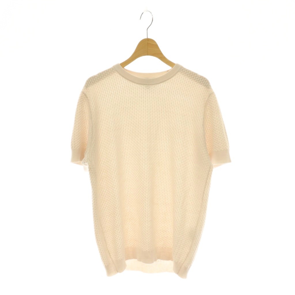 【中古】エンポリオアルマーニ EMPORIO ARMANI 半袖ニット カットソー クルーネック M ライトピンク /HS ■OS レディース 【ベクトル 古着】 260806ブランドエンポリオアルマーニ EMPORIO ARMANI表記サイズM実寸サイズ肩幅：40cm　身幅：49cm　着丈：60cm　袖丈：21cm　　素材アクリル、リヨセル、毛色ライトピンク状態使用感が少なく、かなり状態の良い商品です。 ※あくまでも中古品ですので掲載写真や記載内容をご確認いただき、ご理解の上ご購入ください。備考・国内代理店：ジョルジオ・アルマーニジャパン株式会社商品のお問い合わせの回答を休止しております。＊各商品ページの商品詳細等をご確認の上ご購入ください。【中古】エンポリオアルマーニ EMPORIO ARMANI 半袖ニット カットソー クルーネック M ライトピンク /HS ■OS レディース 【ベクトル 古着】 260806状態ランク　”A”詳細については、下記および「状態ランクについて」ページをご覧ください。未使用・新品の商品ほぼ新品同様の商品使用感が少なく、かなり状態の良い商品使用感はあるが、傷や汚れの少ない商品使用感の他、傷や汚れが見られる商品かなり大きな傷みがある難あり商品※S〜CランクはUSED品となりますので、使用感をご理解の上でご入札下さい。状態ランクについてinformationブランドエンポリオアルマーニ EMPORIO ARMANI表記サイズM実寸サイズ肩幅：40cm　身幅：49cm　着丈：60cm　袖丈：21cm　　素材アクリル、リヨセル、毛色ライトピンク状態使用感が少なく、かなり状態の良い商品です。 ※あくまでも中古品ですので掲載写真や記載内容をご確認いただき、ご理解の上ご購入ください。備考・国内代理店：ジョルジオ・アルマーニジャパン株式会社商品のお問い合わせの回答を休止しております。＊各商品ページの商品詳細等をご確認の上ご購入ください。本商品は一点物です他サイトや店舗にて販売している商品です。多少のお時間差にて欠品になることもございます。予めご了承頂ますようお願い致します。ベクトル・サイズガイドはこちらこの商品と同じブランドの商品を見る