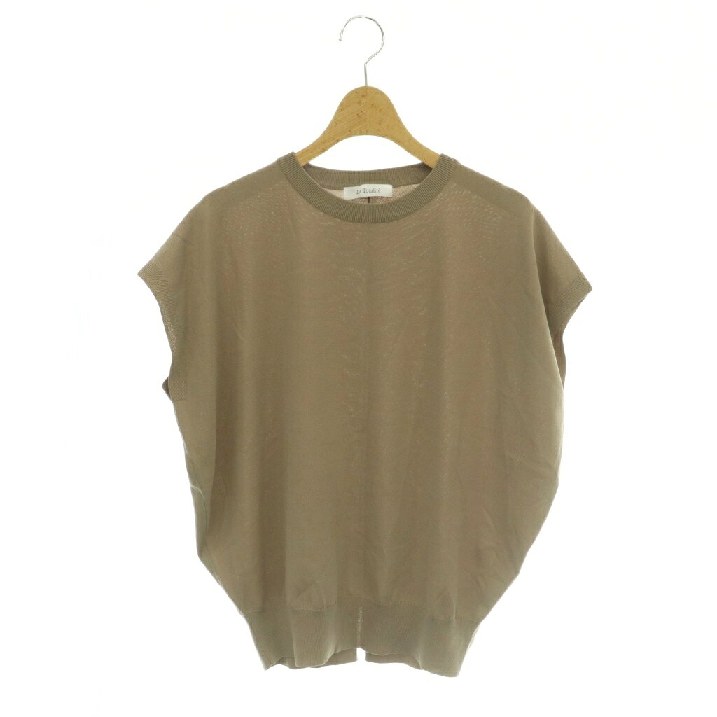 【中古】ラ トータリテ La TOTALITE 24SS ウォッシャブルフレンチプルオーバー ニット カットソー 茶 ブラウン /MI ■OS レディース 【ベクトル 古着】 260703ブランドラ トータリテ La TOTALITE表記サイズ表記なし実寸サイズ身幅：58.5cm　着丈：60cm　ゆき丈：30cm　　素材レーヨン、ナイロン色茶 ブラウン状態使用感が少なく、かなり状態の良い商品です。 ※あくまでも中古品ですので掲載写真や記載内容をご確認いただき、ご理解の上ご購入ください。商品のお問い合わせの回答を休止しております。＊各商品ページの商品詳細等をご確認の上ご購入ください。【中古】ラ トータリテ La TOTALITE 24SS ウォッシャブルフレンチプルオーバー ニット カットソー 茶 ブラウン /MI ■OS レディース 【ベクトル 古着】 260703状態ランク　”A”詳細については、下記および「状態ランクについて」ページをご覧ください。未使用・新品の商品ほぼ新品同様の商品使用感が少なく、かなり状態の良い商品使用感はあるが、傷や汚れの少ない商品使用感の他、傷や汚れが見られる商品かなり大きな傷みがある難あり商品※S〜CランクはUSED品となりますので、使用感をご理解の上でご入札下さい。状態ランクについてinformationブランドラ トータリテ La TOTALITE表記サイズ表記なし実寸サイズ身幅：58.5cm　着丈：60cm　ゆき丈：30cm　　素材レーヨン、ナイロン色茶 ブラウン状態使用感が少なく、かなり状態の良い商品です。 ※あくまでも中古品ですので掲載写真や記載内容をご確認いただき、ご理解の上ご購入ください。商品のお問い合わせの回答を休止しております。＊各商品ページの商品詳細等をご確認の上ご購入ください。本商品は一点物です他サイトや店舗にて販売している商品です。多少のお時間差にて欠品になることもございます。予めご了承頂ますようお願い致します。ベクトル・サイズガイドはこちらこの商品と同じブランドの商品を見る