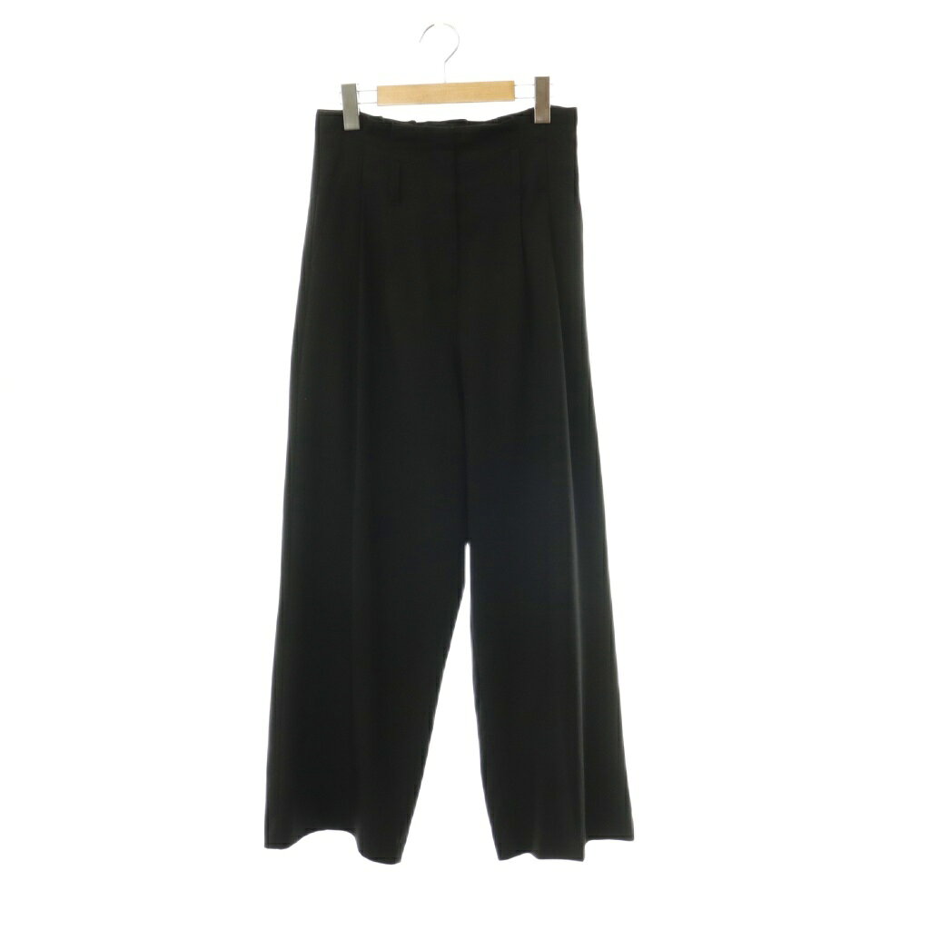 【中古】ナチュラルビューティーベーシック NATURAL BEAUTY BASIC ハイウエストベルテッドパンツ ワイド タック ストレート M 黒 ブラック /CX ■OS レディース 【ベクトル 古着】 260825ブランドナチュラルビューティーベーシック NATURAL BEAUTY BASIC表記サイズM実寸サイズウエスト：68cm　もも幅：30cm　裾幅：26.5cm　股上：37cm　股下：63cm　　素材ポリエステル、ポリウレタン色黒 ブラック状態ウエストボタンとホックの糸の緩みが見られますが、使用感が少なく、かなり状態の良い商品です。 ※あくまでも中古品ですので掲載写真や記載内容をご確認いただき、ご理解の上ご購入ください。商品のお問い合わせの回答を休止しております。＊各商品ページの商品詳細等をご確認の上ご購入ください。【中古】ナチュラルビューティーベーシック NATURAL BEAUTY BASIC ハイウエストベルテッドパンツ ワイド タック ストレート M 黒 ブラック /CX ■OS レディース 【ベクトル 古着】 260825状態ランク　”A”詳細については、下記および「状態ランクについて」ページをご覧ください。未使用・新品の商品ほぼ新品同様の商品使用感が少なく、かなり状態の良い商品使用感はあるが、傷や汚れの少ない商品使用感の他、傷や汚れが見られる商品かなり大きな傷みがある難あり商品※S〜CランクはUSED品となりますので、使用感をご理解の上でご入札下さい。状態ランクについてinformationブランドナチュラルビューティーベーシック NATURAL BEAUTY BASIC表記サイズM実寸サイズウエスト：68cm　もも幅：30cm　裾幅：26.5cm　股上：37cm　股下：63cm　　素材ポリエステル、ポリウレタン色黒 ブラック状態ウエストボタンとホックの糸の緩みが見られますが、使用感が少なく、かなり状態の良い商品です。 ※あくまでも中古品ですので掲載写真や記載内容をご確認いただき、ご理解の上ご購入ください。商品のお問い合わせの回答を休止しております。＊各商品ページの商品詳細等をご確認の上ご購入ください。本商品は一点物です他サイトや店舗にて販売している商品です。多少のお時間差にて欠品になることもございます。予めご了承頂ますようお願い致します。ベクトル・サイズガイドはこちらこの商品と同じブランドの商品を見る