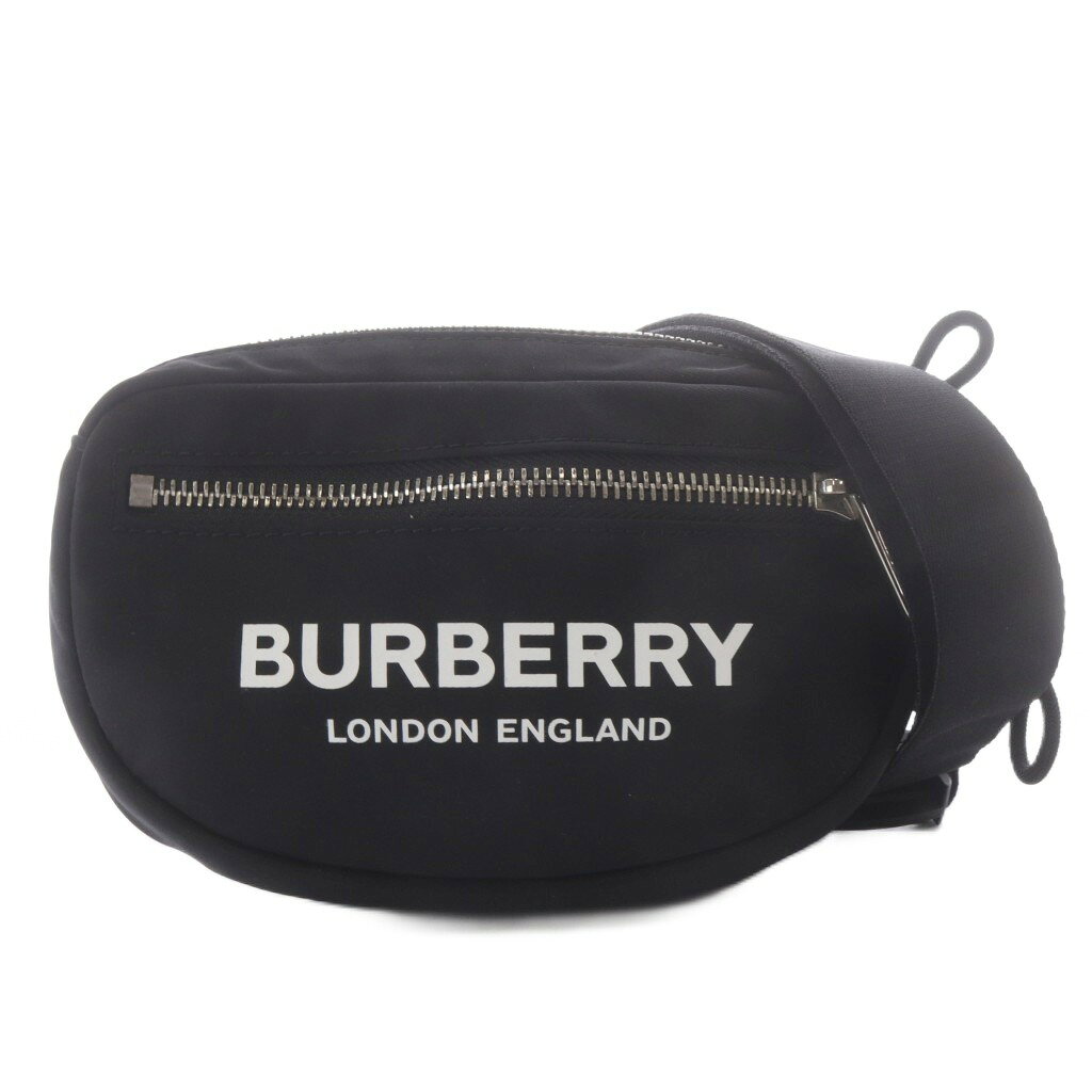 【中古】バーバリー BURBERRY 8014519 PRINTED BLE NYLON ボディバッグ ナイロン ブラック /YO18 メンズ レディース 【ベクトル 古着】 260928ブランドバーバリー BURBERRY実寸サイズ持ち手の長さ：-cm　ヨコ：17cm　タテ：10cm　マチ：4.5cm　ショルダーの長さ：130（最長）cm　　素材ナイロン色黒 ブラック状態表側にごくわずかなスレと汚れがございますが、使用感が少なく、かなり状態の良い商品です。 ※あくまでも中古品ですので掲載写真や記載内容をご確認いただき、ご理解の上ご購入ください。付属品付属品なし商品のお問い合わせの回答を休止しております。＊各商品ページの商品詳細等をご確認の上ご購入ください。【中古】バーバリー BURBERRY 8014519 PRINTED BLE NYLON ボディバッグ ナイロン ブラック /YO18 メンズ レディース 【ベクトル 古着】 260928状態ランク　”A”詳細については、下記および「状態ランクについて」ページをご覧ください。未使用・新品の商品ほぼ新品同様の商品使用感が少なく、かなり状態の良い商品使用感はあるが、傷や汚れの少ない商品使用感の他、傷や汚れが見られる商品かなり大きな傷みがある難あり商品※S〜CランクはUSED品となりますので、使用感をご理解の上でご入札下さい。状態ランクについてinformationブランドバーバリー BURBERRY実寸サイズ持ち手の長さ：-cm　ヨコ：17cm　タテ：10cm　マチ：4.5cm　ショルダーの長さ：130（最長）cm　　素材ナイロン色黒 ブラック状態表側にごくわずかなスレと汚れがございますが、使用感が少なく、かなり状態の良い商品です。 ※あくまでも中古品ですので掲載写真や記載内容をご確認いただき、ご理解の上ご購入ください。付属品付属品なし商品のお問い合わせの回答を休止しております。＊各商品ページの商品詳細等をご確認の上ご購入ください。本商品は一点物です他サイトや店舗にて販売している商品です。多少のお時間差にて欠品になることもございます。予めご了承頂ますようお願い致します。ベクトル・サイズガイドはこちらこの商品と同じブランドの商品を見る