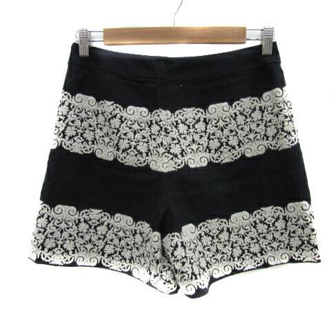 ブランド古着の買取販売ベクトルの【中古】ダイアグラム グレースコンチネンタル Diagram GRACE CONTINENTAL キュロットパンツ ショートパンツ 短パン 刺繍 麻 リネン 38 M 紺 ネイビー 白 ホワイト /YS1 レディース 【ベクトル 古着】 250418｜アングル2