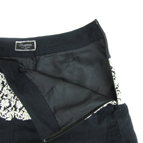 ブランド古着の買取販売ベクトルの【中古】ダイアグラム グレースコンチネンタル Diagram GRACE CONTINENTAL キュロットパンツ ショートパンツ 短パン 刺繍 麻 リネン 38 M 紺 ネイビー 白 ホワイト /YS1 レディース 【ベクトル 古着】 250418｜アングル3