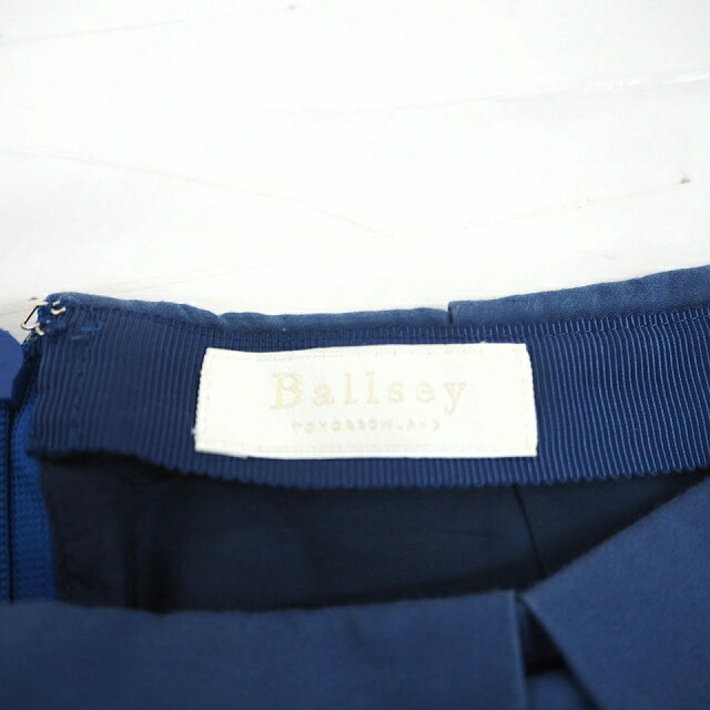 ブランド古着の買取販売ベクトルの【中古】ボールジー BALLSEY トゥモローランド スカート ボトムス フレア 無地 シンプル ひざ下 コットン 綿 32 ブルー 青 /MT43 レディース 【ベクトル 古着】 210519｜アングル3