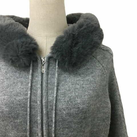 【中古】ミシェルマカロン michell Macaron パーカー ニット ショート丈 ジップアップ フード フェイクファー ビジュー リブ メランジ ボリュームスリーブ 長袖 F グレー レディース 【ベクトル 古着】 250904