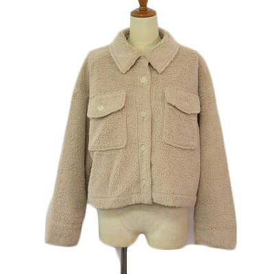 【中古】ダブルクローゼット w closet Alley by w closet ポリシャギーショート丈シャツ羽織り F ベージュ レディース 【ベクトル 古着】 240814ブランドダブルクローゼット w closet表記サイズF実寸サイズ身幅：55cm　着丈：51cm　ゆき丈：84cm　　素材表地 裏地 ポリエステル100% 別布 ポリエステル65% 綿35%色ベージュ ※色に関してはこの商品の出品者の主観で判断しておりますので、カタログや正規のカラーとは言いまわしが異なる場合があります。状態使用感が少なく、かなり状態の良い商品です。※あくまでも中古品ですので掲載写真や記載内容をご確認いただき、ご理解の上ご購入ください。 ※保管によるシワがございます。神経質な方のご入札はお控えください。写真または説明欄に記載のない箱・付属品などはございませんので、ご了承ください。商品のお問い合わせの回答を休止しております。＊各商品ページの商品詳細等をご確認の上ご購入ください。【中古】ダブルクローゼット w closet Alley by w closet ポリシャギーショート丈シャツ羽織り F ベージュ レディース 【ベクトル 古着】 240814状態ランク　”A”詳細については、下記および「状態ランクについて」ページをご覧ください。未使用・新品の商品ほぼ新品同様の商品使用感が少なく、かなり状態の良い商品使用感はあるが、傷や汚れの少ない商品使用感の他、傷や汚れが見られる商品かなり大きな傷みがある難あり商品※S〜CランクはUSED品となりますので、使用感をご理解の上でご入札下さい。状態ランクについてinformationブランドダブルクローゼット w closet表記サイズF実寸サイズ身幅：55cm　着丈：51cm　ゆき丈：84cm　　素材表地 裏地 ポリエステル100% 別布 ポリエステル65% 綿35%色ベージュ ※色に関してはこの商品の出品者の主観で判断しておりますので、カタログや正規のカラーとは言いまわしが異なる場合があります。状態使用感が少なく、かなり状態の良い商品です。※あくまでも中古品ですので掲載写真や記載内容をご確認いただき、ご理解の上ご購入ください。 ※保管によるシワがございます。神経質な方のご入札はお控えください。写真または説明欄に記載のない箱・付属品などはございませんので、ご了承ください。商品のお問い合わせの回答を休止しております。＊各商品ページの商品詳細等をご確認の上ご購入ください。本商品は一点物です他サイトや店舗にて販売している商品です。多少のお時間差にて欠品になることもございます。予めご了承頂ますようお願い致します。ベクトル・サイズガイドはこちらこの商品と同じブランドの商品を見る