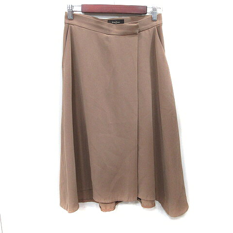 【中古】未使用品 デミルクス ビームス Demi-Luxe BEAMS フレアスカート ロング 38 M 茶 ブラウン /YI レディース 【ベクトル 古着】 260328ブランドデミルクス ビームス Demi-Luxe BEAMS表記サイズ38（Mサイズ）実寸サイズウエスト：約66cm　ヒップ：約94cm　スカート丈：約69cm　　素材トリアセテート 64％ ポリエステル 36％色ブラウン状態タグ付きの未使用品です。※未使用品・新品同様の商品ではございますが、一度は一般の方の手に渡り、個人で保管されていた商品です。また、保管・陳列時の薄いスレなど微細な状態変化が見られる場合がございます。 御理解の上ご購入ください。商品のお問い合わせの回答を休止しております。＊各商品ページの商品詳細等をご確認の上ご購入ください。【中古】未使用品 デミルクス ビームス Demi-Luxe BEAMS フレアスカート ロング 38 M 茶 ブラウン /YI レディース 【ベクトル 古着】 260328状態ランク　”S”詳細については、下記および「状態ランクについて」ページをご覧ください。未使用・新品の商品ほぼ新品同様の商品使用感が少なく、かなり状態の良い商品使用感はあるが、傷や汚れの少ない商品使用感の他、傷や汚れが見られる商品かなり大きな傷みがある難あり商品※S〜CランクはUSED品となりますので、使用感をご理解の上でご入札下さい。状態ランクについてinformationブランドデミルクス ビームス Demi-Luxe BEAMS表記サイズ38（Mサイズ）実寸サイズウエスト：約66cm　ヒップ：約94cm　スカート丈：約69cm　　素材トリアセテート 64％ ポリエステル 36％色ブラウン状態タグ付きの未使用品です。※未使用品・新品同様の商品ではございますが、一度は一般の方の手に渡り、個人で保管されていた商品です。また、保管・陳列時の薄いスレなど微細な状態変化が見られる場合がございます。 御理解の上ご購入ください。商品のお問い合わせの回答を休止しております。＊各商品ページの商品詳細等をご確認の上ご購入ください。本商品は一点物です他サイトや店舗にて販売している商品です。多少のお時間差にて欠品になることもございます。予めご了承頂ますようお願い致します。ベクトル・サイズガイドはこちらこの商品と同じブランドの商品を見る